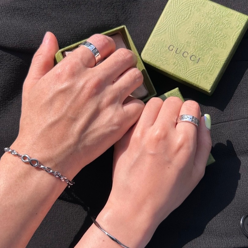 Gucci Ghost Ring Silver 6mm 착용 스타일