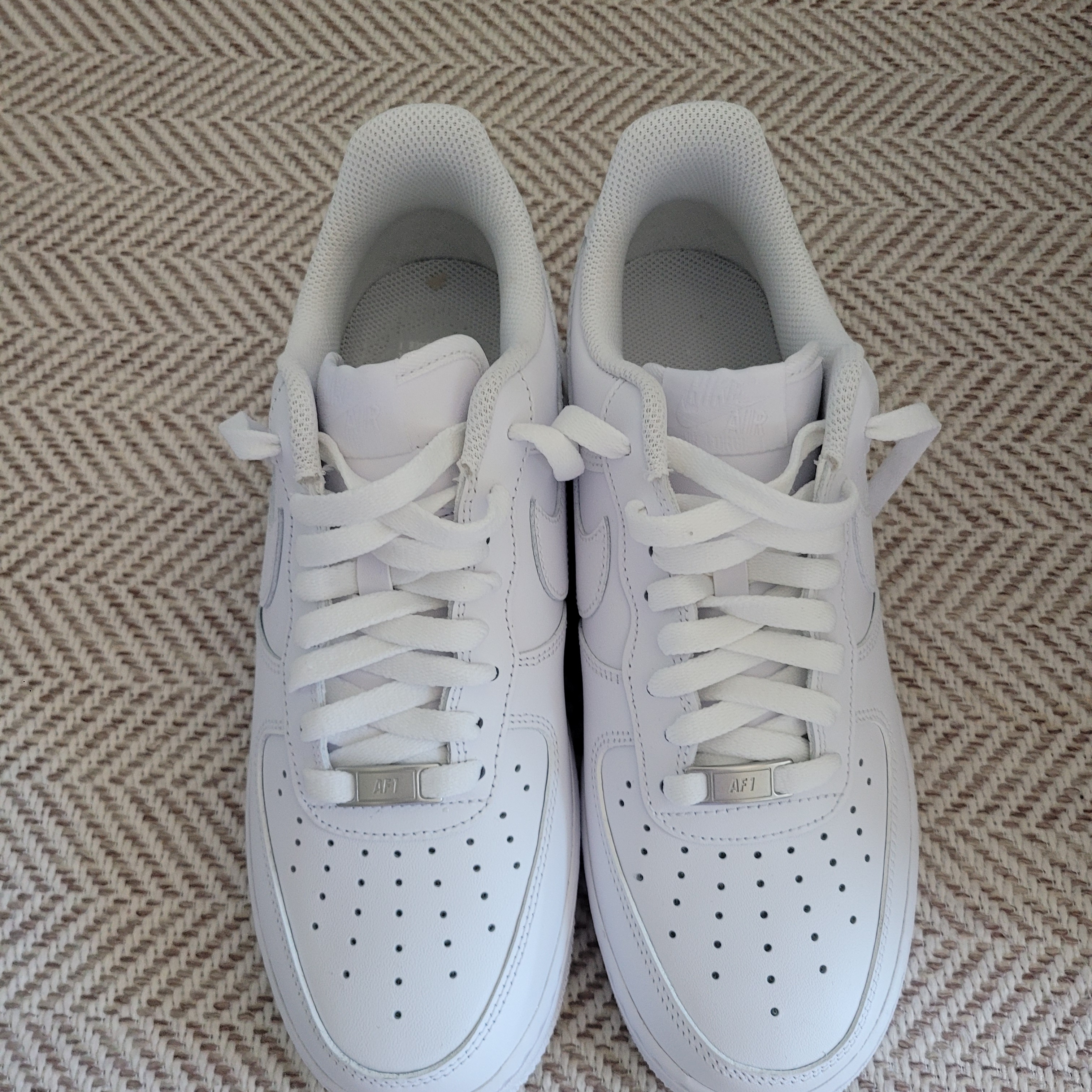Nike Air Force 1 '07 Low White 착용 스타일