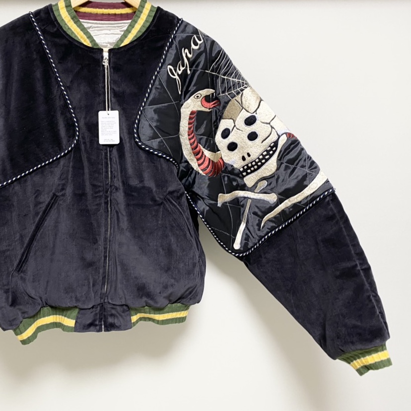 Kapital Velveteen Sham Rain Skull and Snake Bomber Jacket Black 착용 스타일 - 1