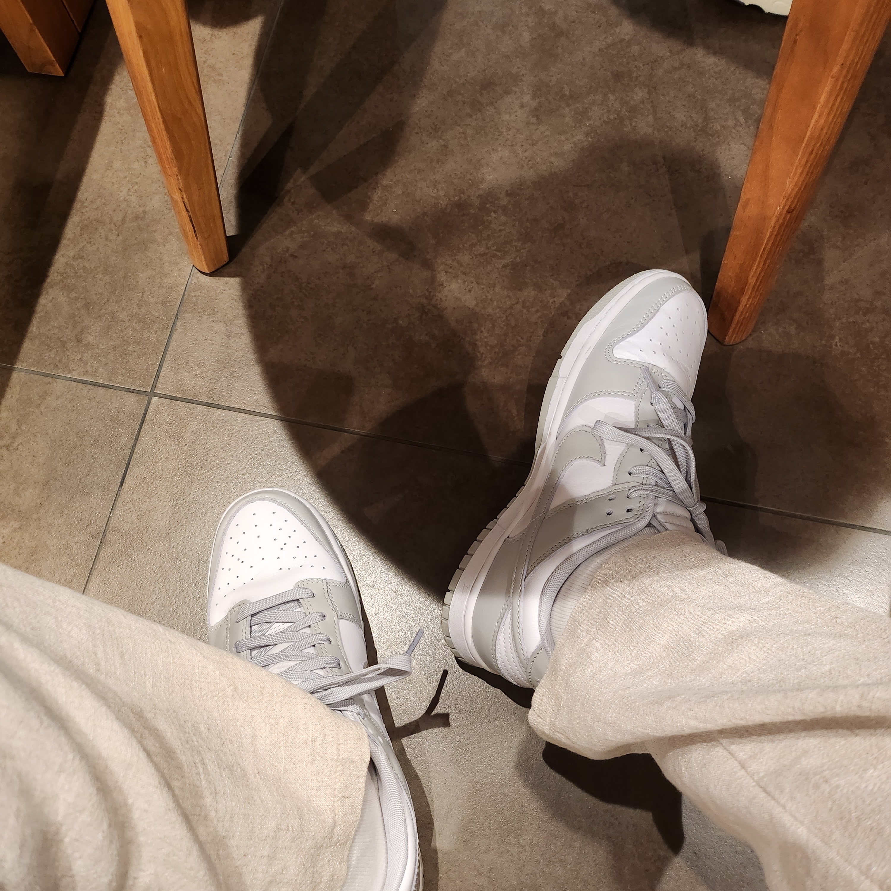 Nike Dunk Low Retro Grey Fog 착용 스타일