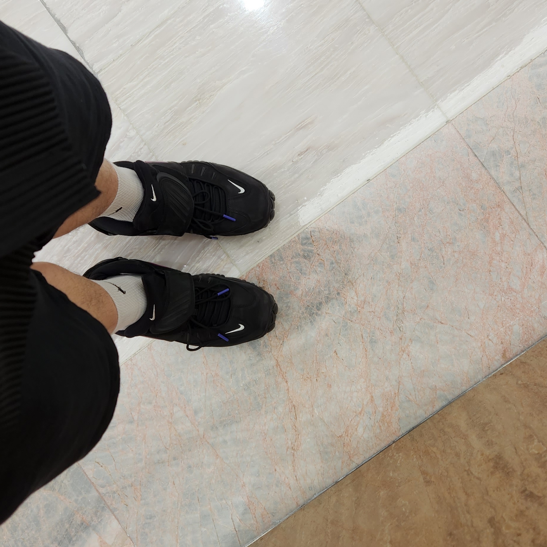 Nike x Ambush Air Adjust Force SP Black and Psychic Purple 착용 스타일