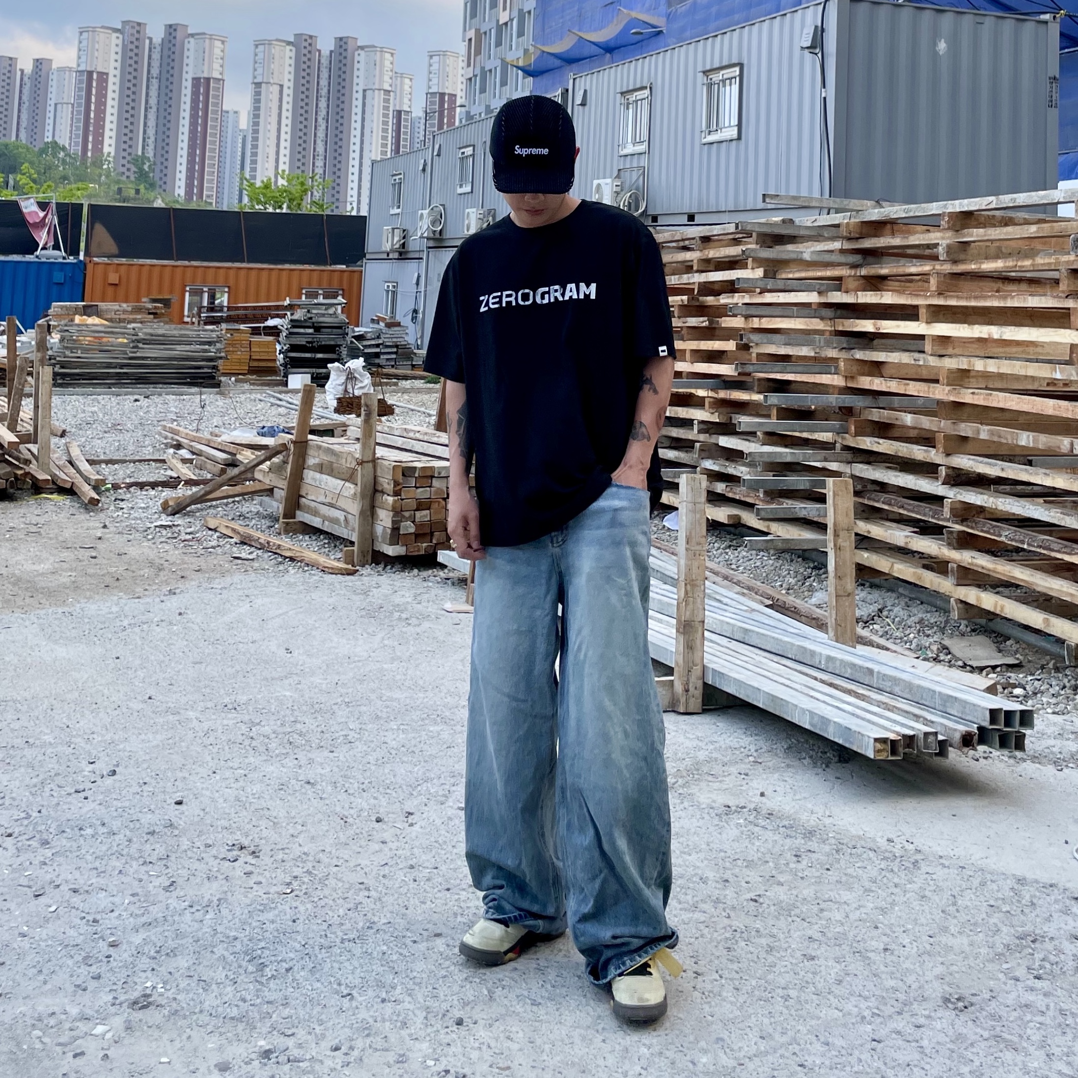 Jordan 5 x Off-White Retro SP Sail Fire Red, Supreme 2-Tone Corduroy Camp Cap Black - 23SS 착용 스타일