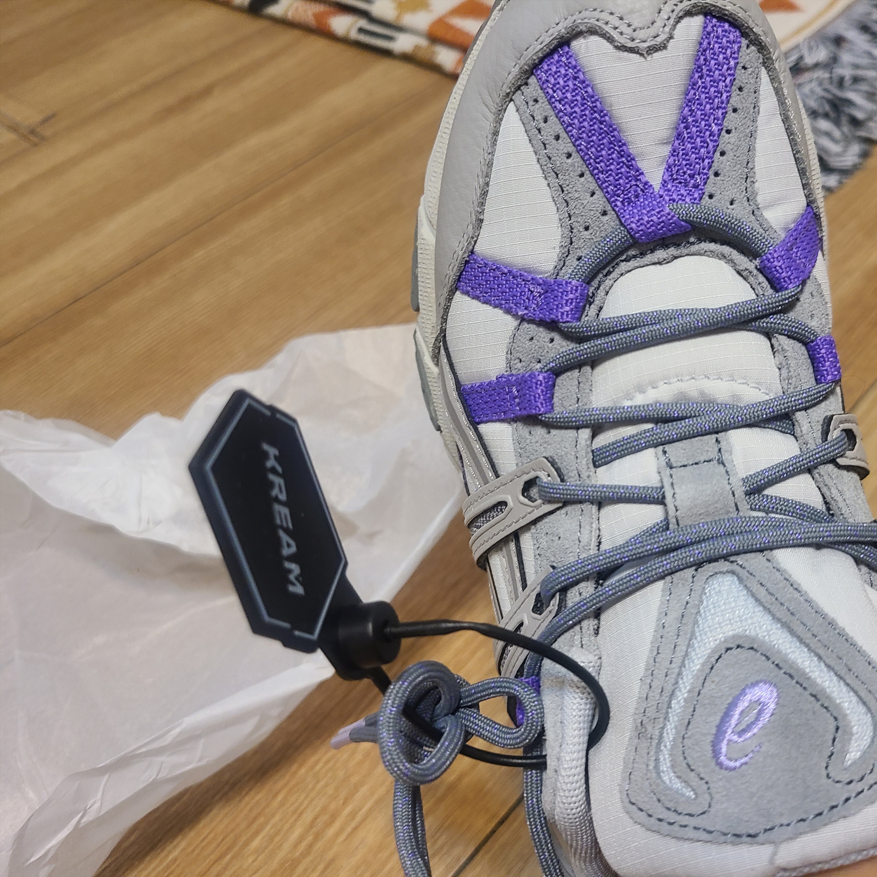 (W) Asics Gel-Sonoma 15-50 Glacier Grey Oyster Grey 착용 스타일