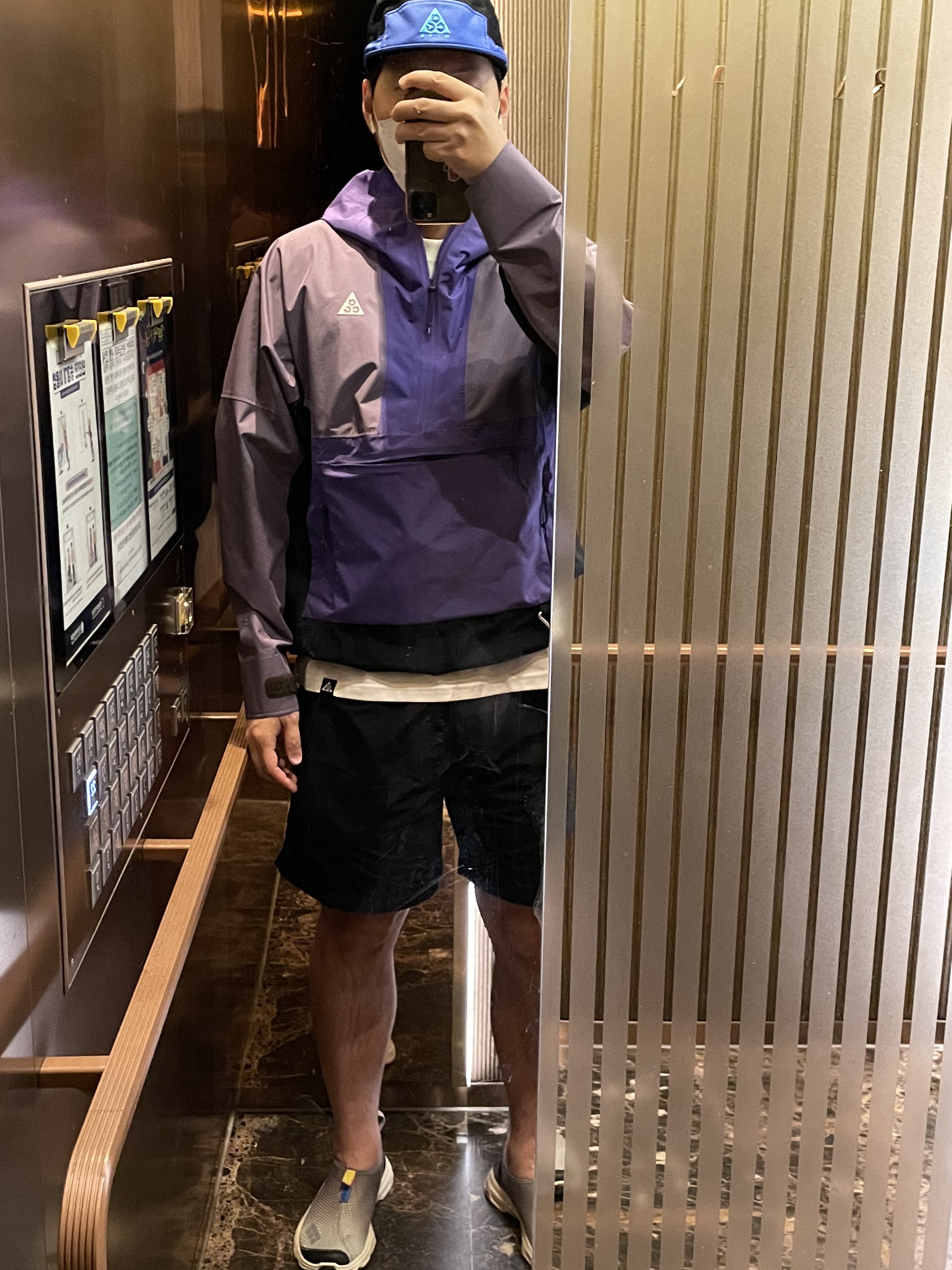 Nike ACG Storm-Fit ADV Cascade Rain Jacket Dark Iris - Asia, Salomon RX Moc 3.0 Pewter Desert 착용 스타일