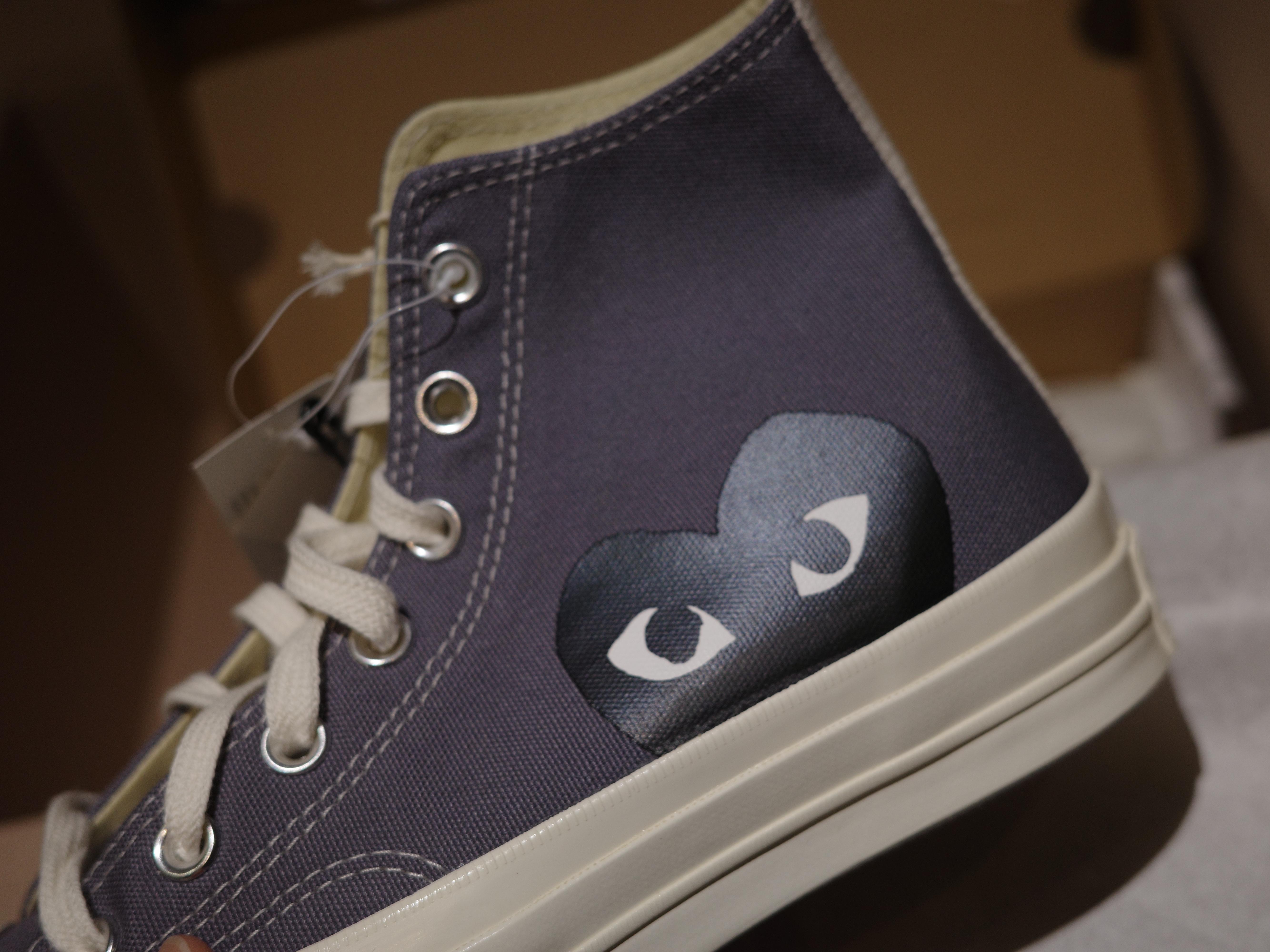 Converse x Play Comme des Garcons Chuck 70 Hi Steel Gray 착용 스타일