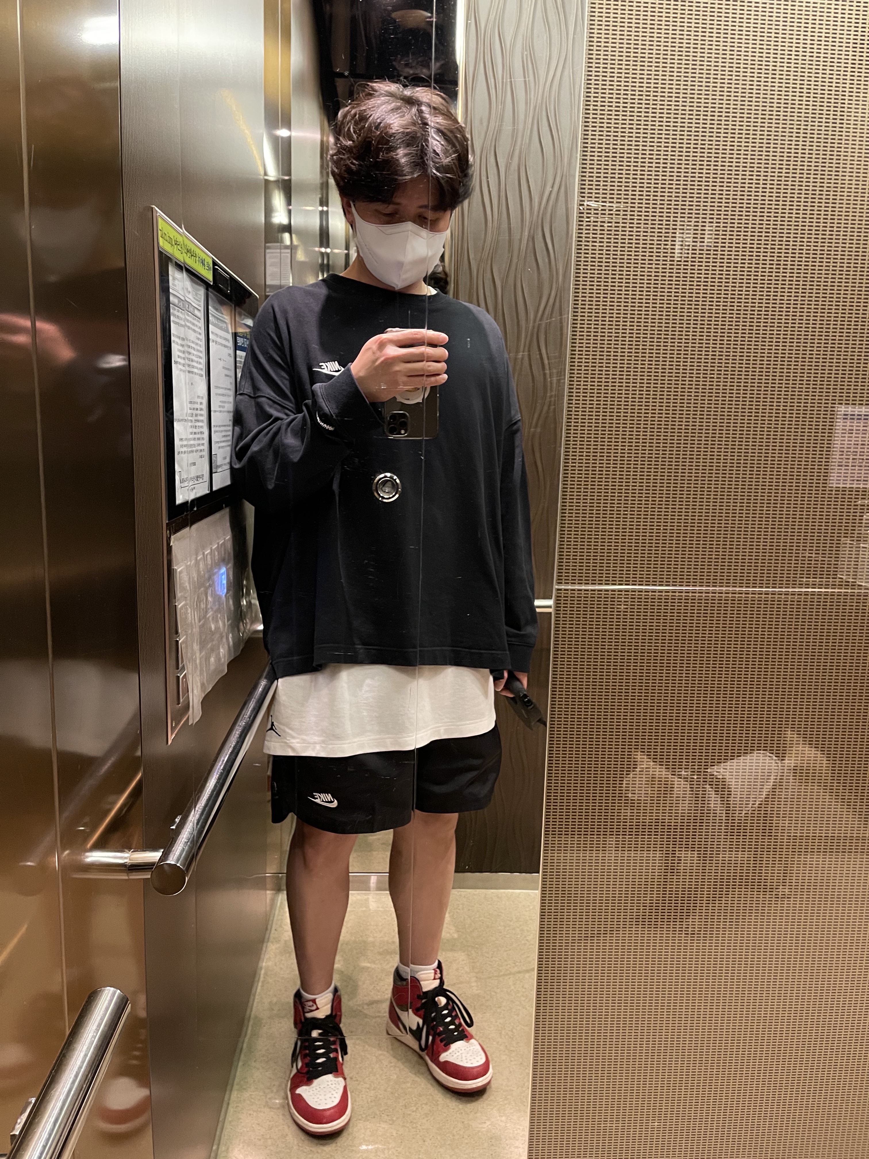 Jordan 1 Retro High OG Chicago 2022, Nike x Peaceminusone LS T-Shirt Black (DR0098-010) 착용 스타일