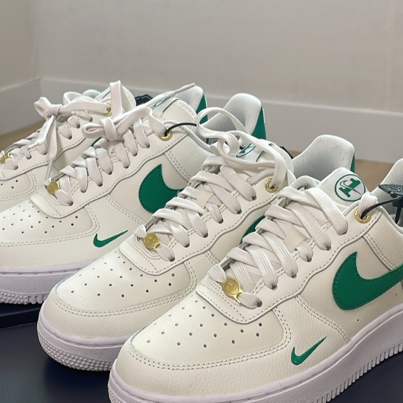 (W) Nike Air Force 1 '07 SE 40th Anniversary Join Forces Sail Malachite 착용 스타일
