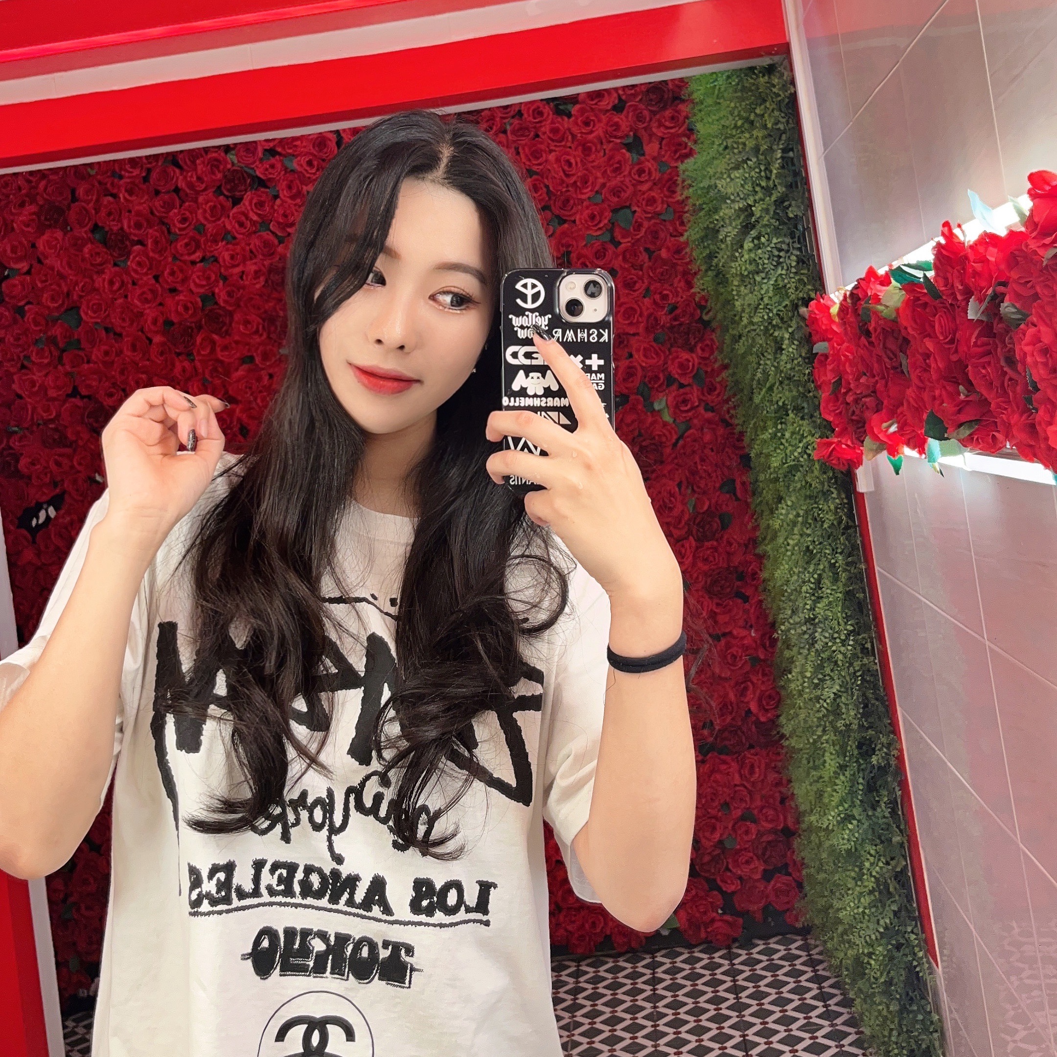 Stussy Tour T-Shirt White 착용 스타일