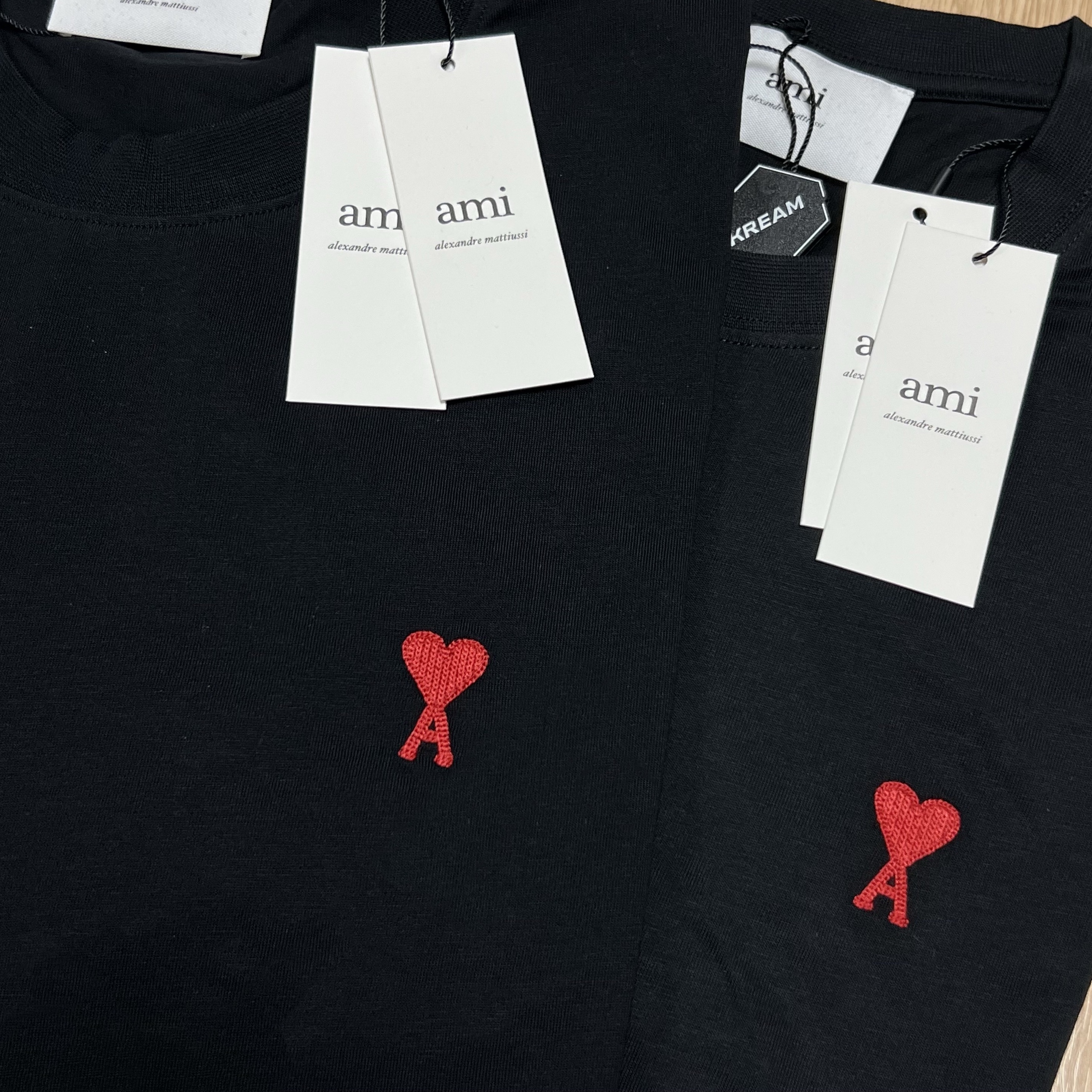 AMI de Coeur T-Shirt Black 착용 스타일