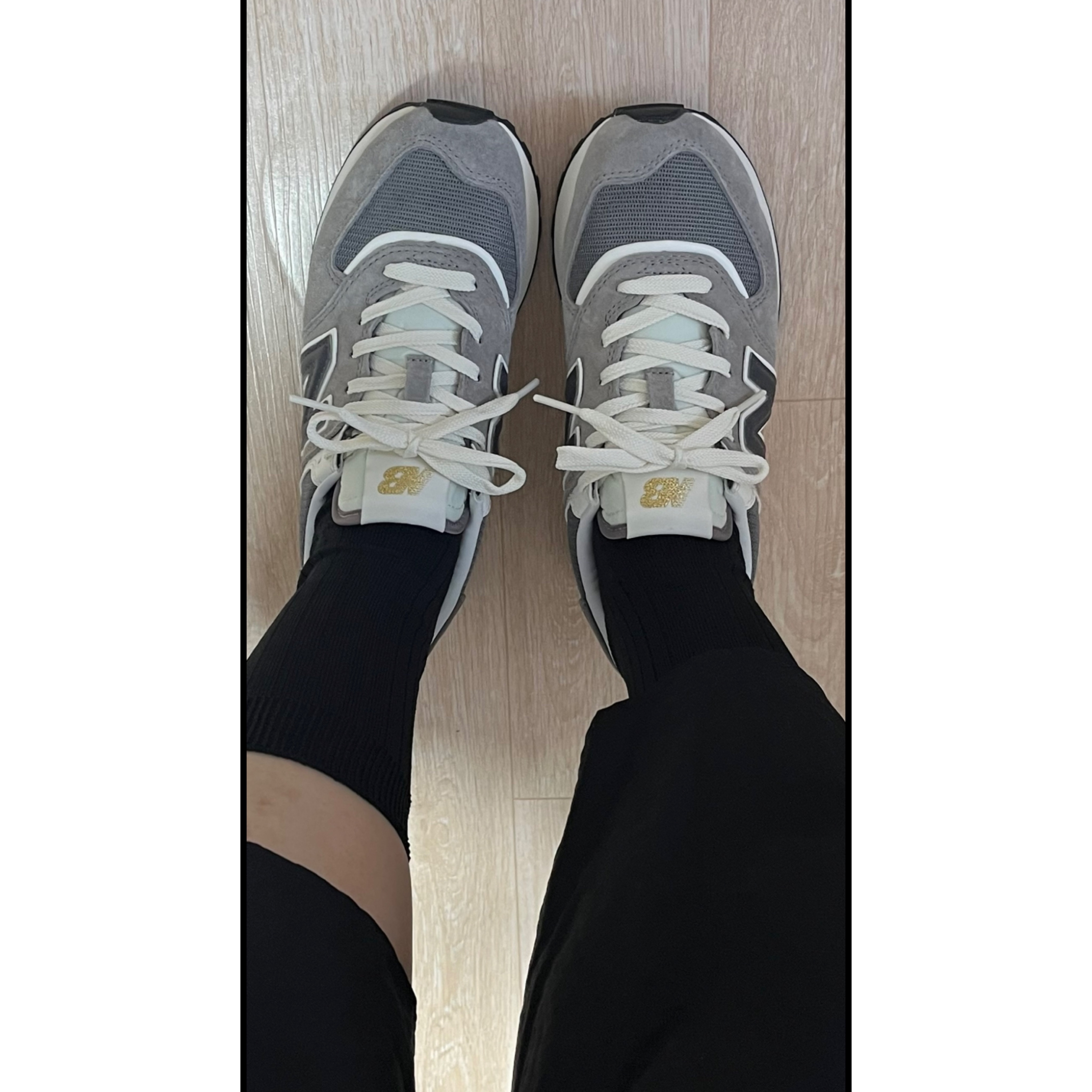 New Balance 574 Legacy Grey 착용 스타일
