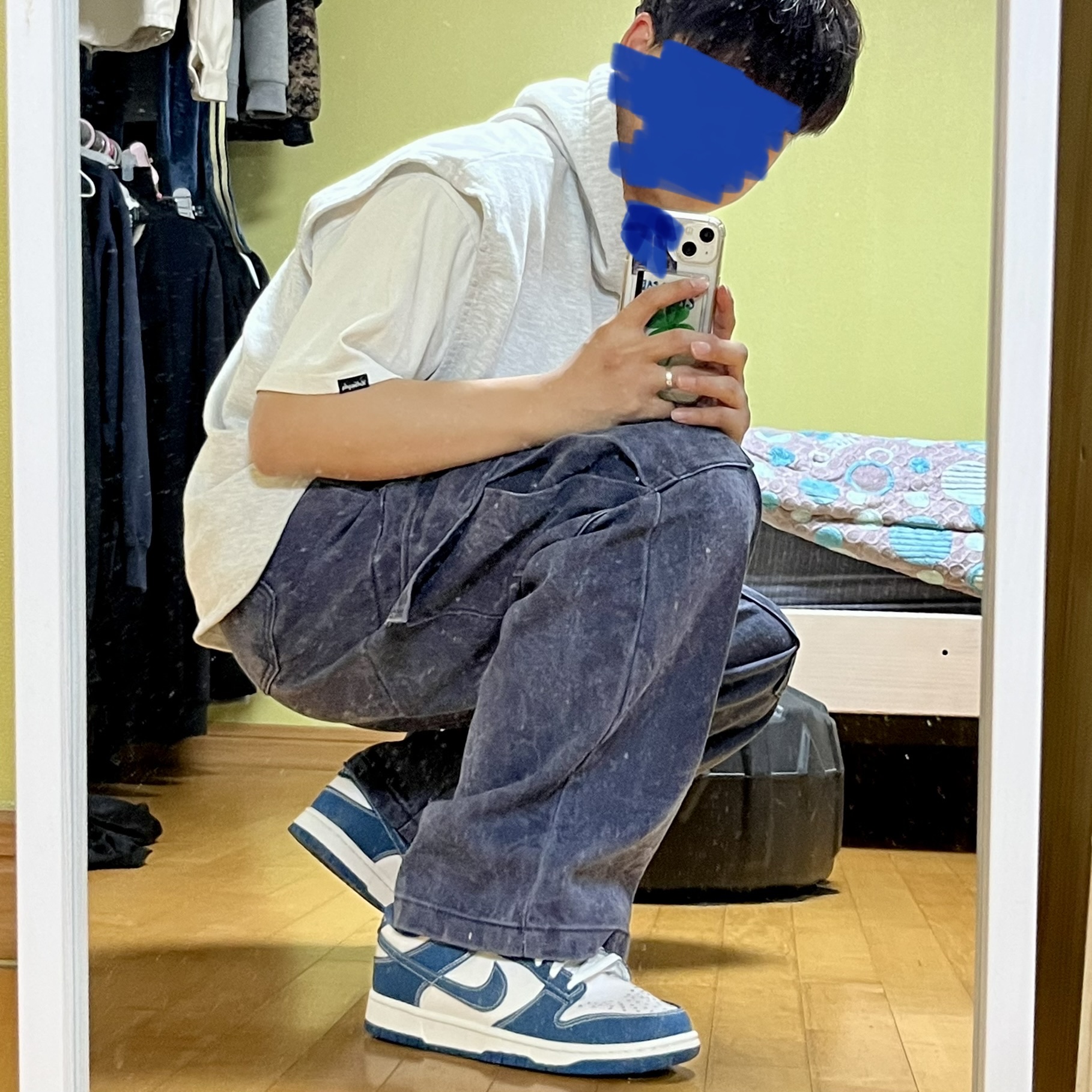 Nike Dunk Low Retro SE Industrial Blue 착용 스타일