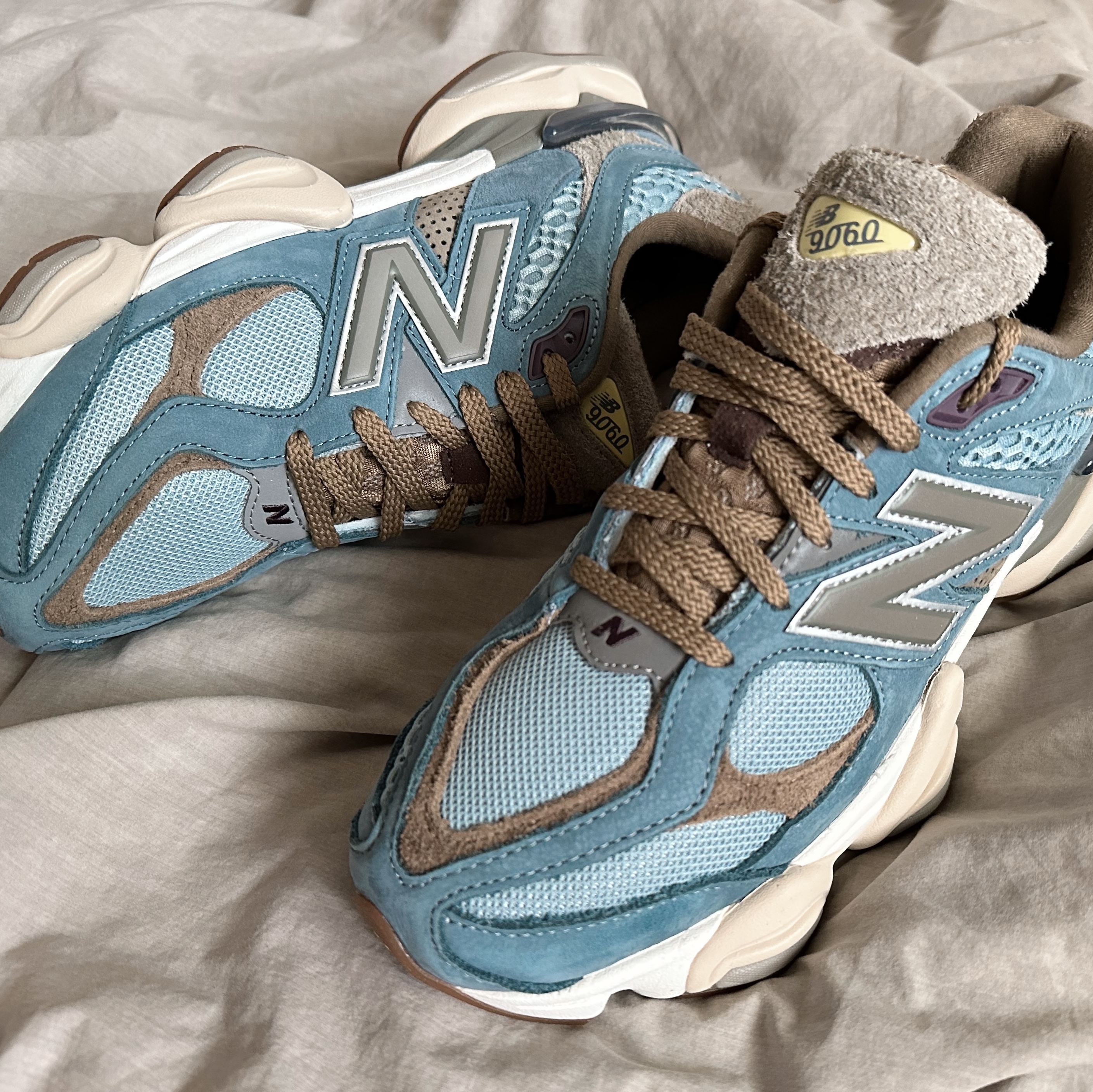 New Balance x Bodega 9060 Citadel 착용 스타일 - 1