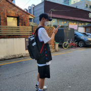 KREAM 프로필 이미지