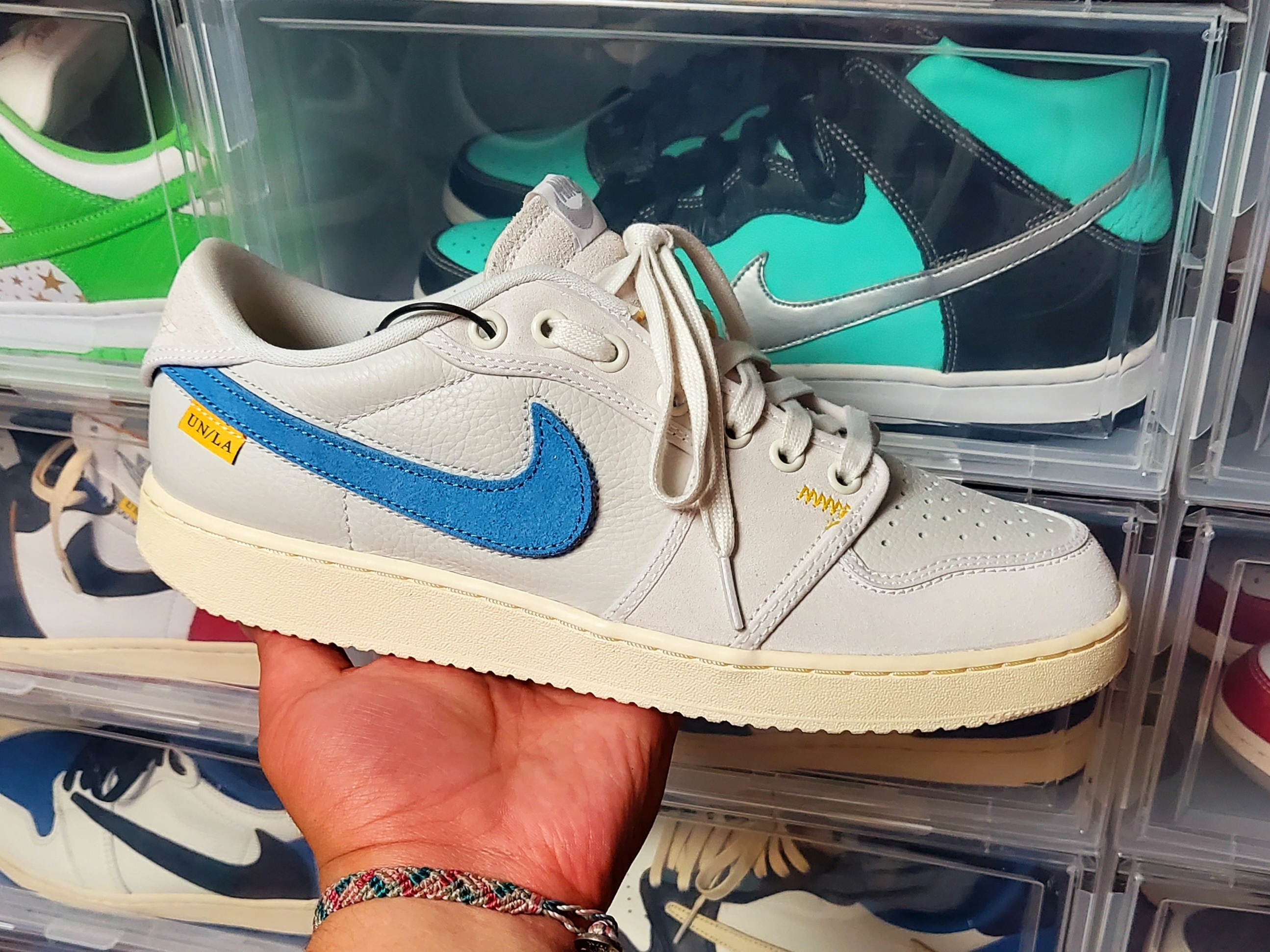 Jordan 1 x Union KO Low White, Jordan 1 x Union KO Low Sail Neutral Grey 착용 스타일 - 3