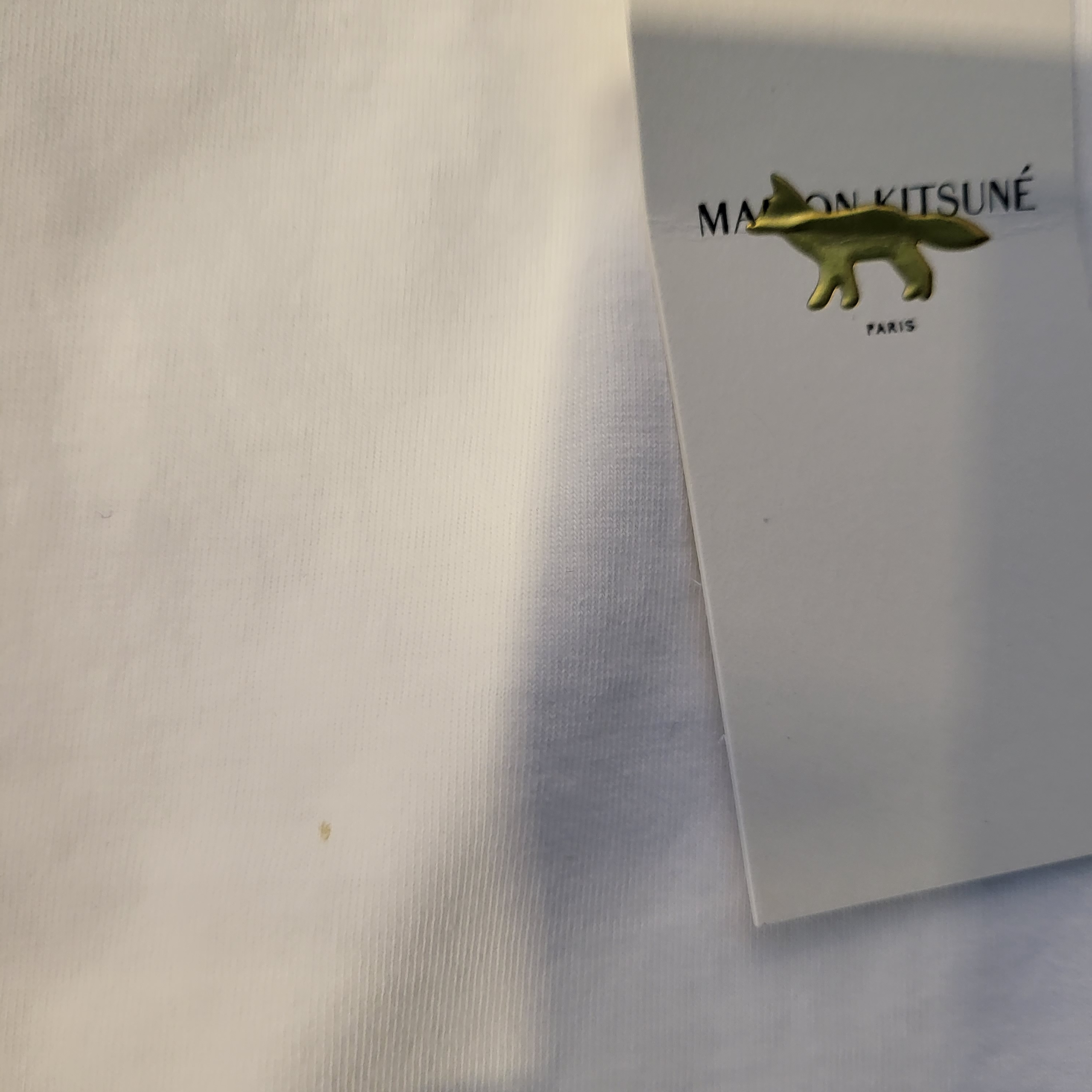 Maison Kitsune Fox Head Patch Classic T-Shirt White 착용 스타일