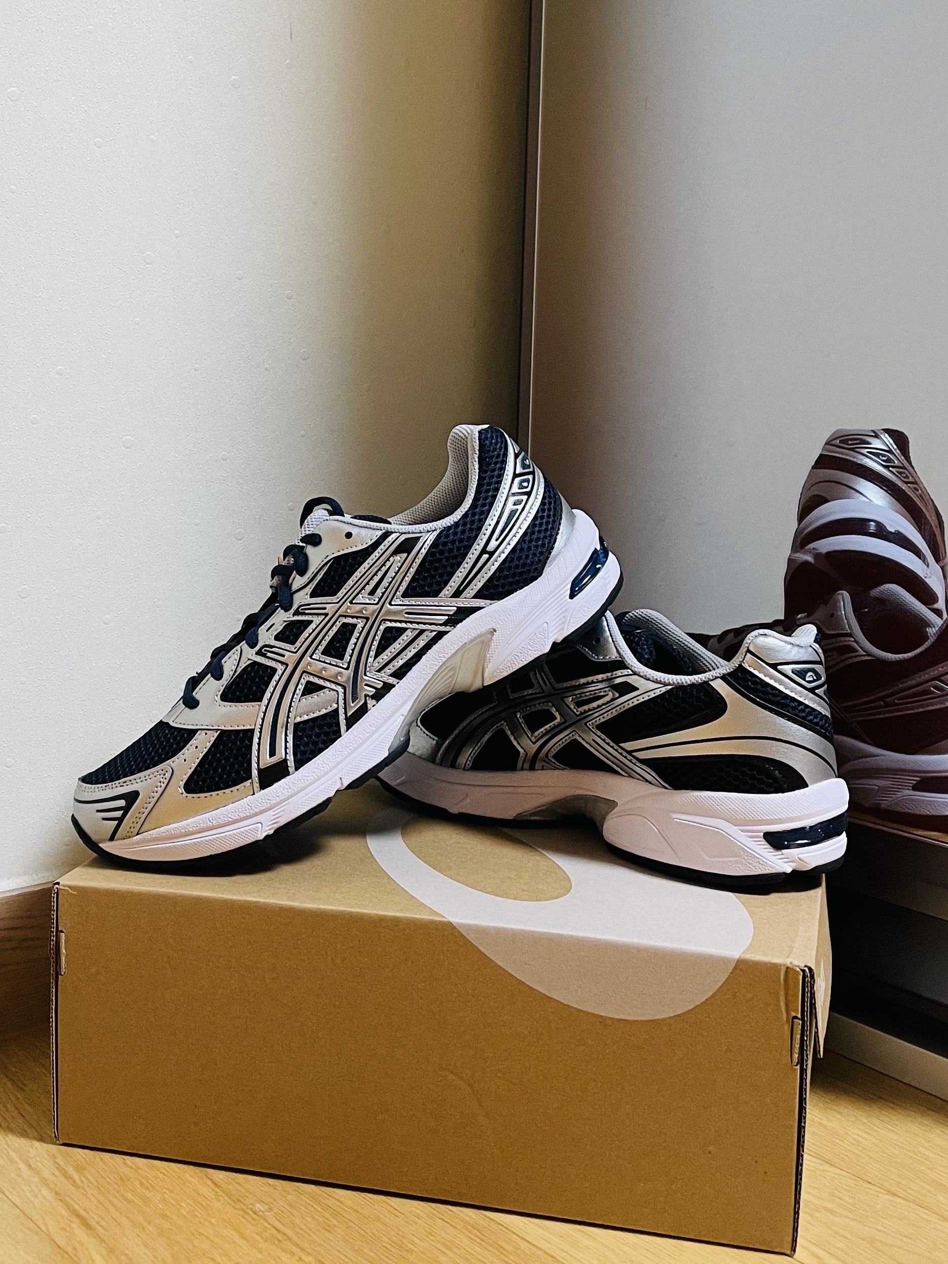 Asics Gel-1130 French Blue Pure Silver 착용 스타일
