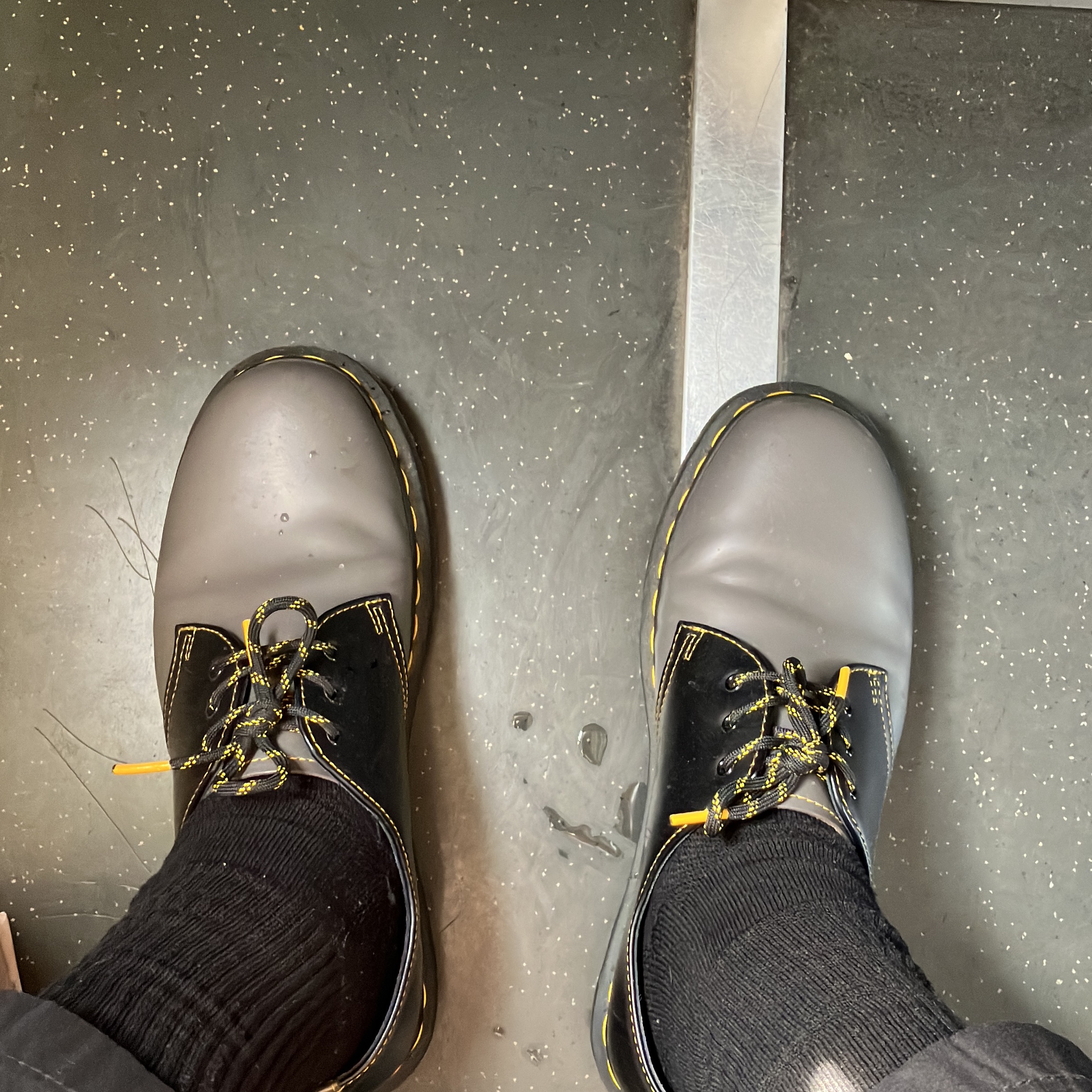 Dr. Martens 1461 Mono Black 착용 스타일