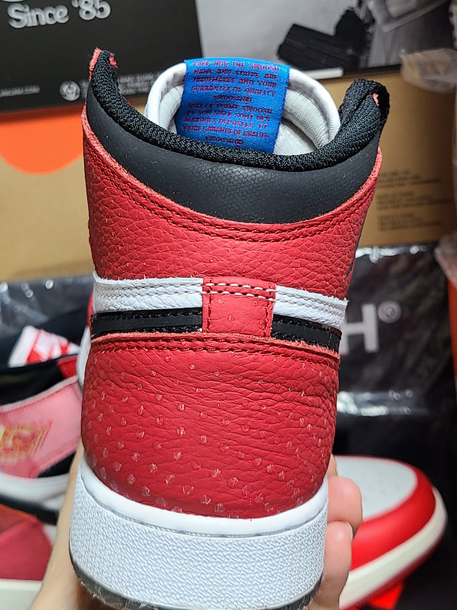 Jordan 1 Retro High Spider-Man Next Chapter, (GS) Jordan 1 Retro High Spider-Man Origin Story 착용 스타일 - 5