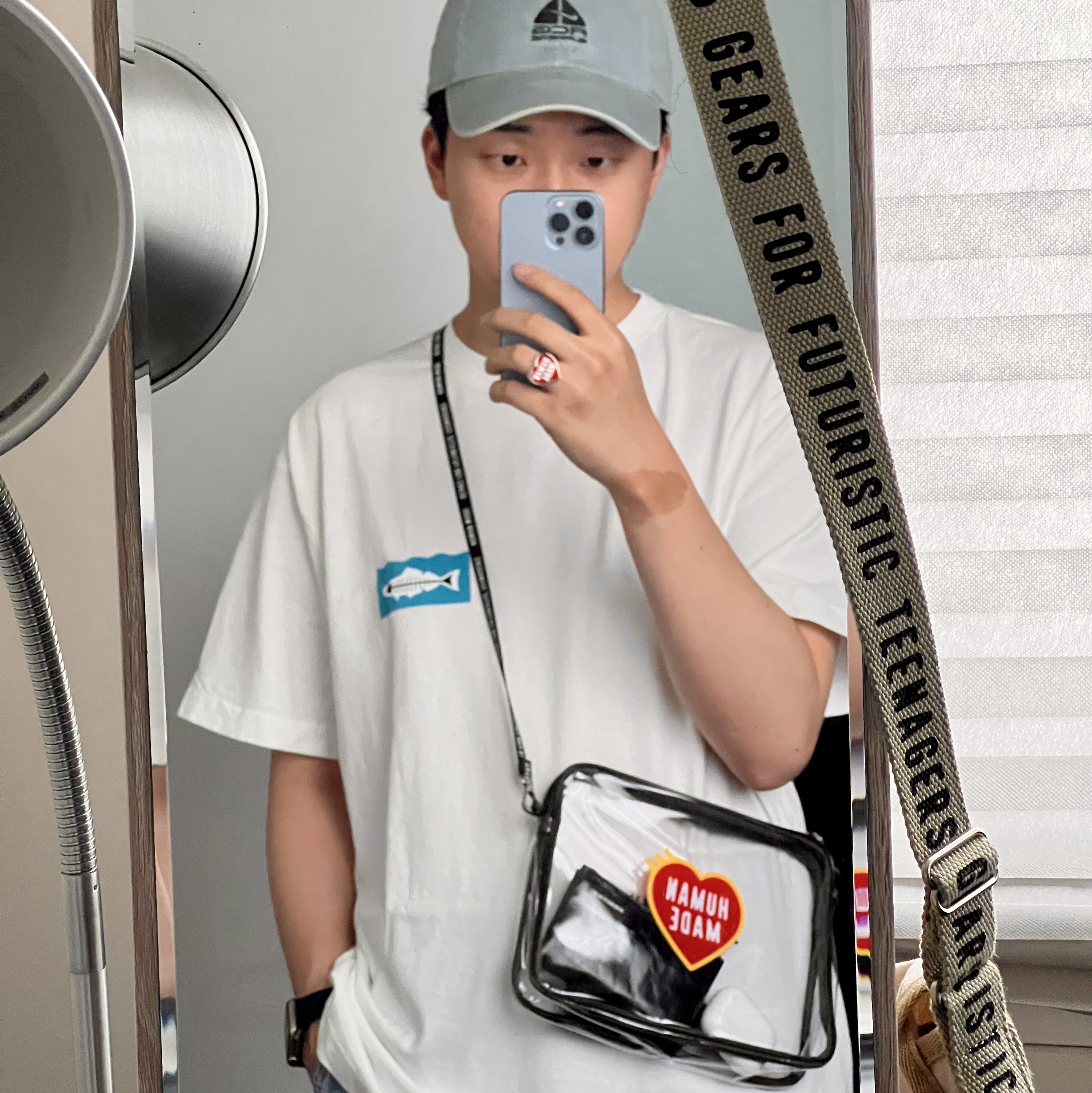 Supreme x Nike ACG Denim 6-Panel Washed Blue - 22FW, Stussy x Heal The Bay Ocean Pigment Dyed T-Shirt Natural 착용 스타일