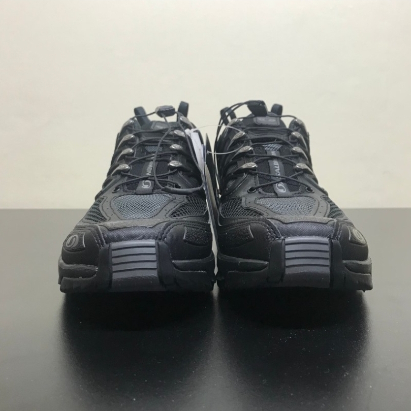Salomon ACS Pro ADV Triple Black 착용 스타일