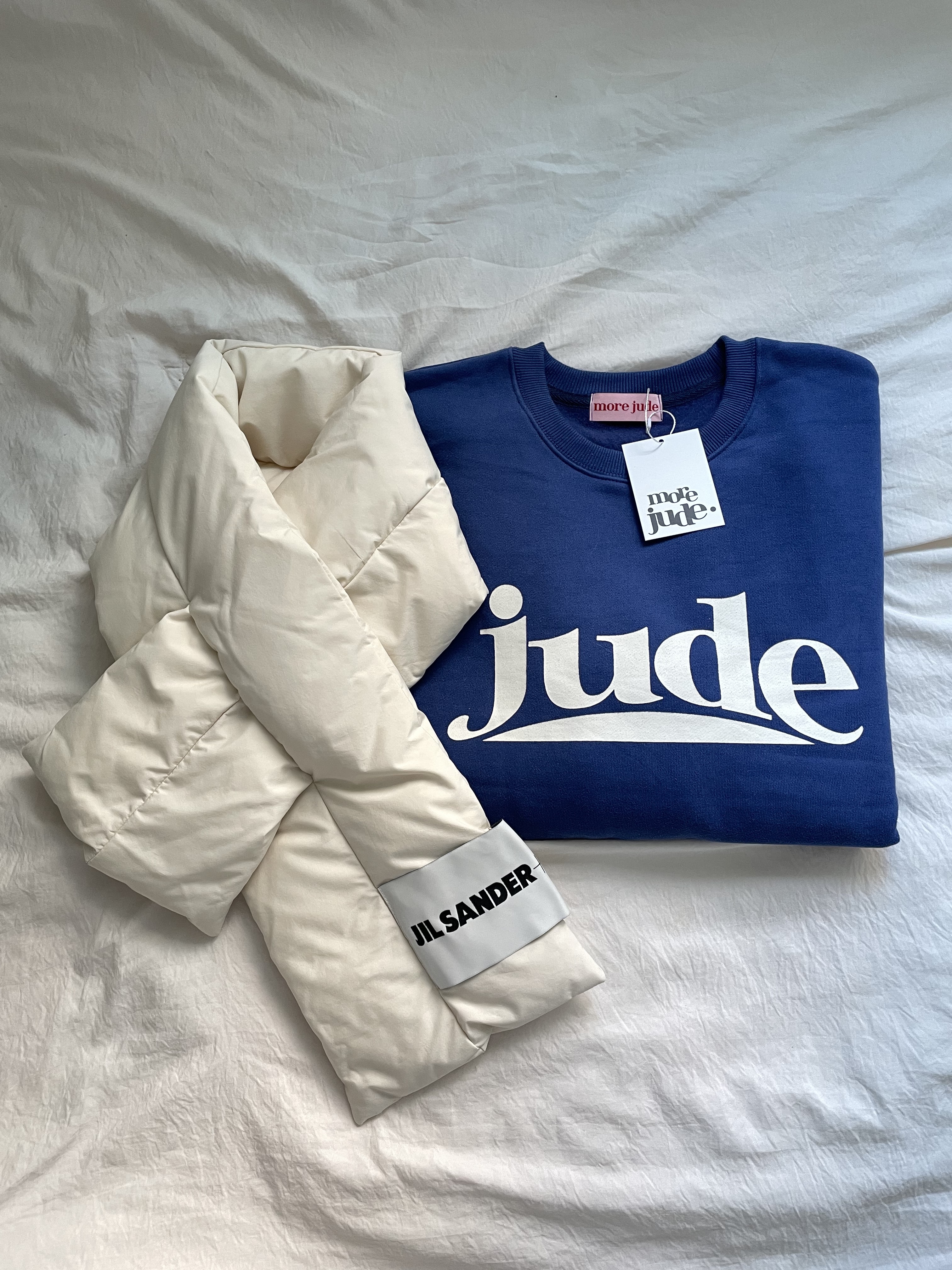 Jil Sander Down Muffler Beige 착용 스타일
