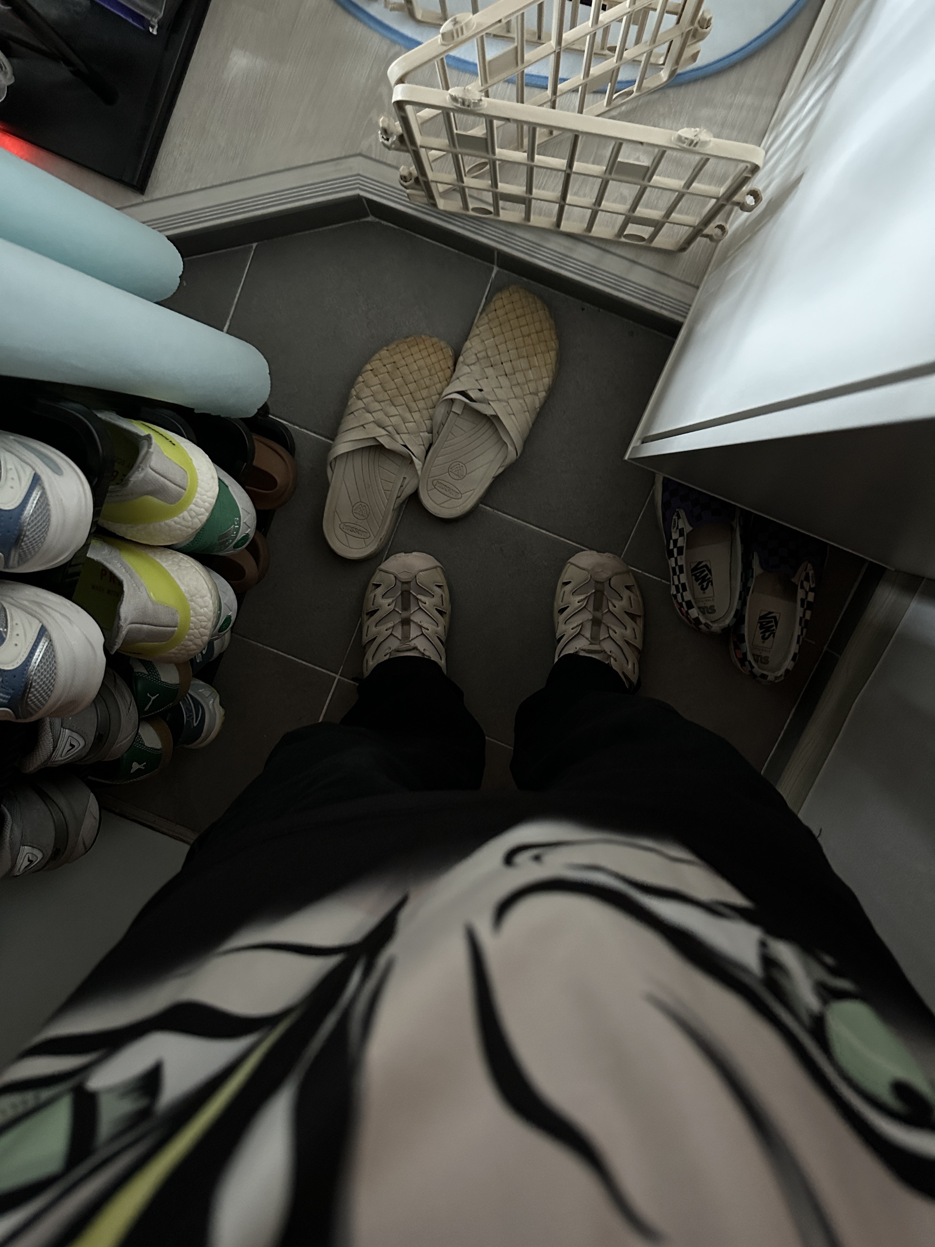 Hoka Hopara Shifting Sand Dune 착용 스타일