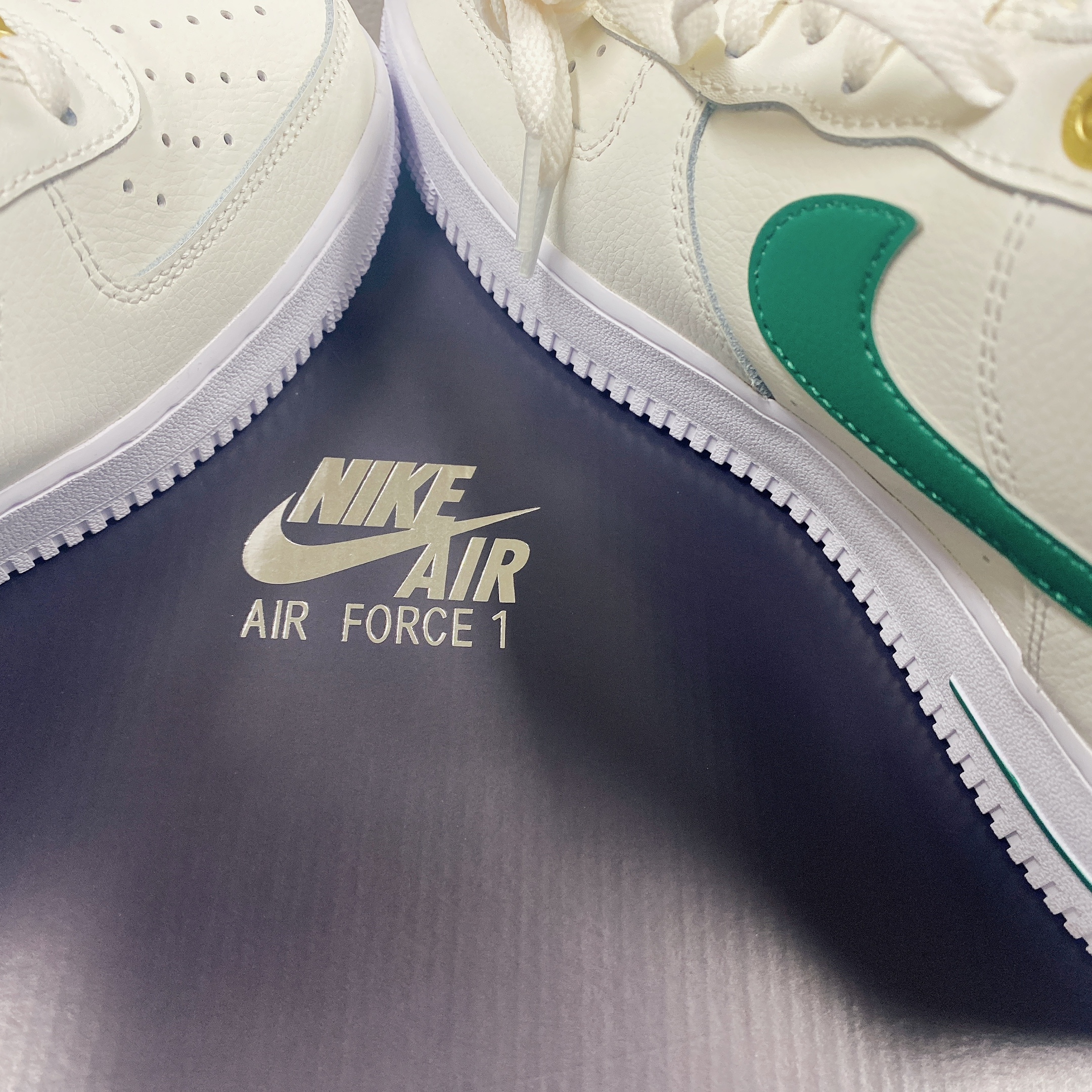 Nike Air Force 1 '07 LV8 40th Anniversary Join Forces Sail Malachite 착용 스타일