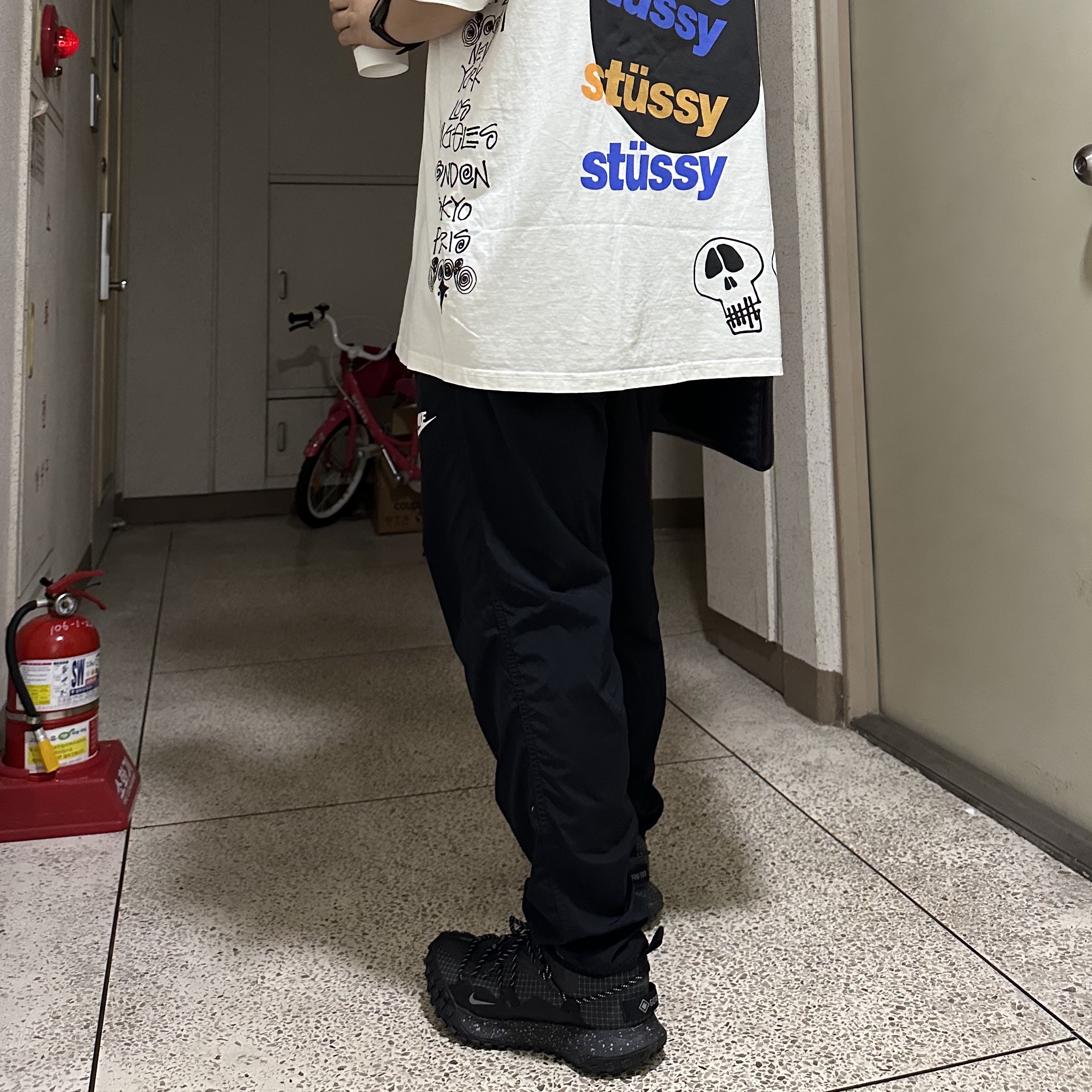 Stussy Test Strike Pigment Dyed T-Shirt Natural 착용 스타일 - 2