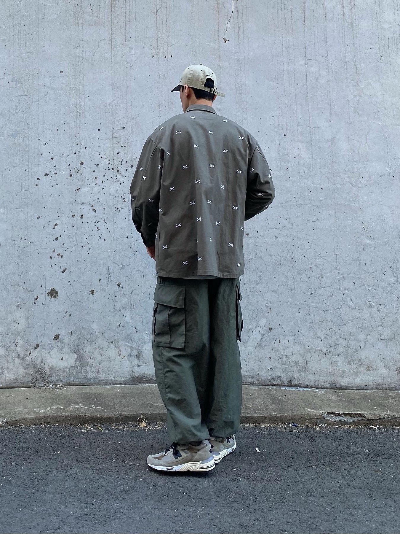 New Balance x JJJJound 991 Made in UK Grey 착용 스타일 - 3