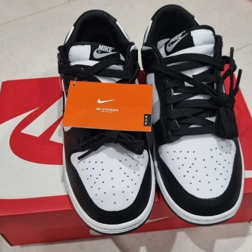 Nike Dunk Low Retro Black 착용 스타일