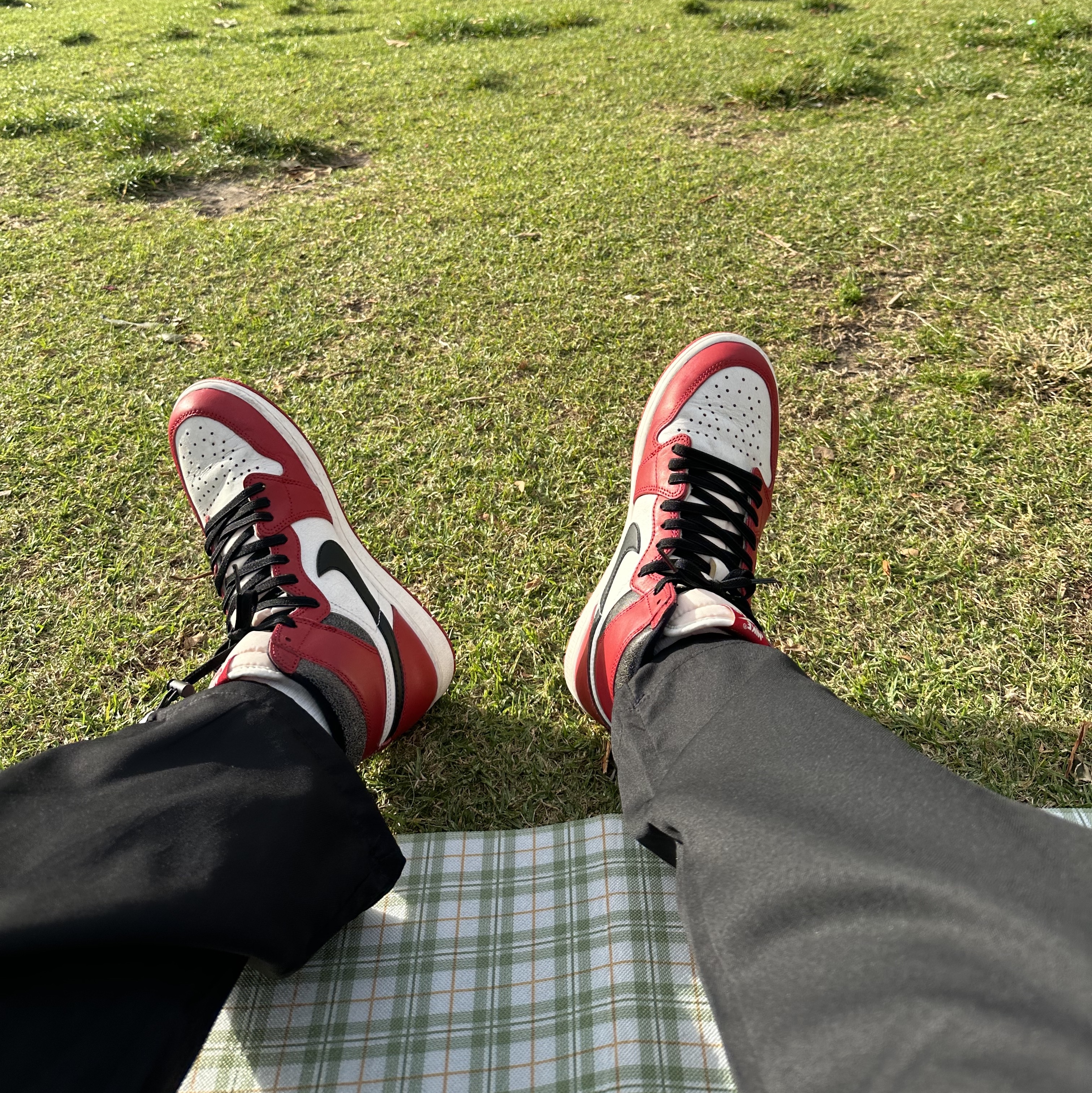 Jordan 1 Retro High OG Chicago 2022 착용 스타일 - 2