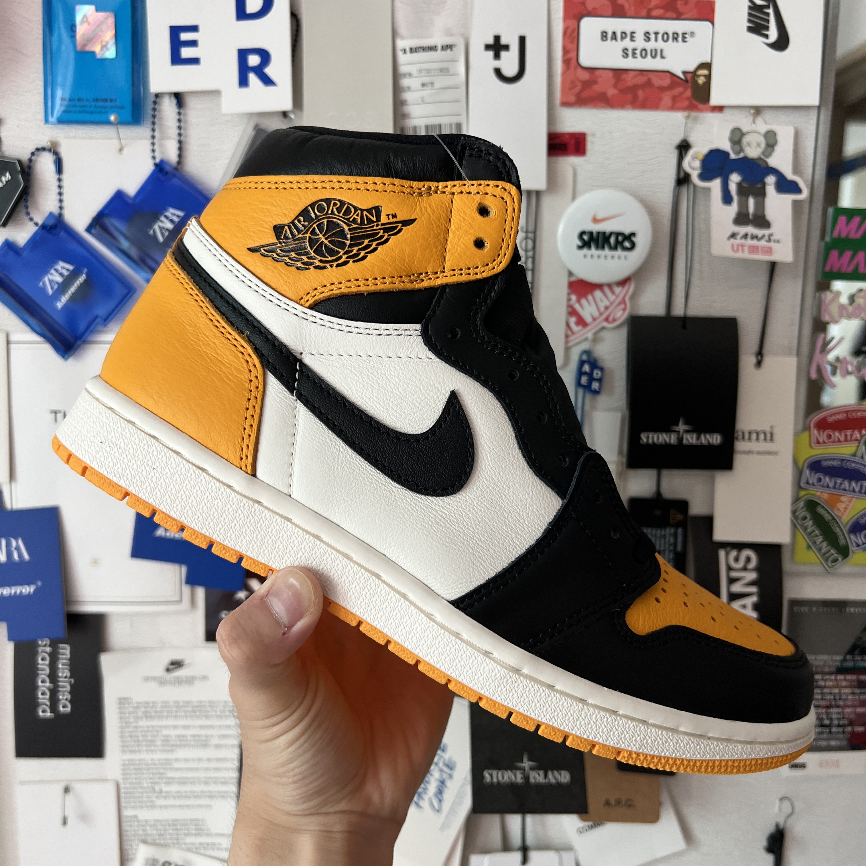 Jordan 1 Retro High OG Taxi 착용 스타일