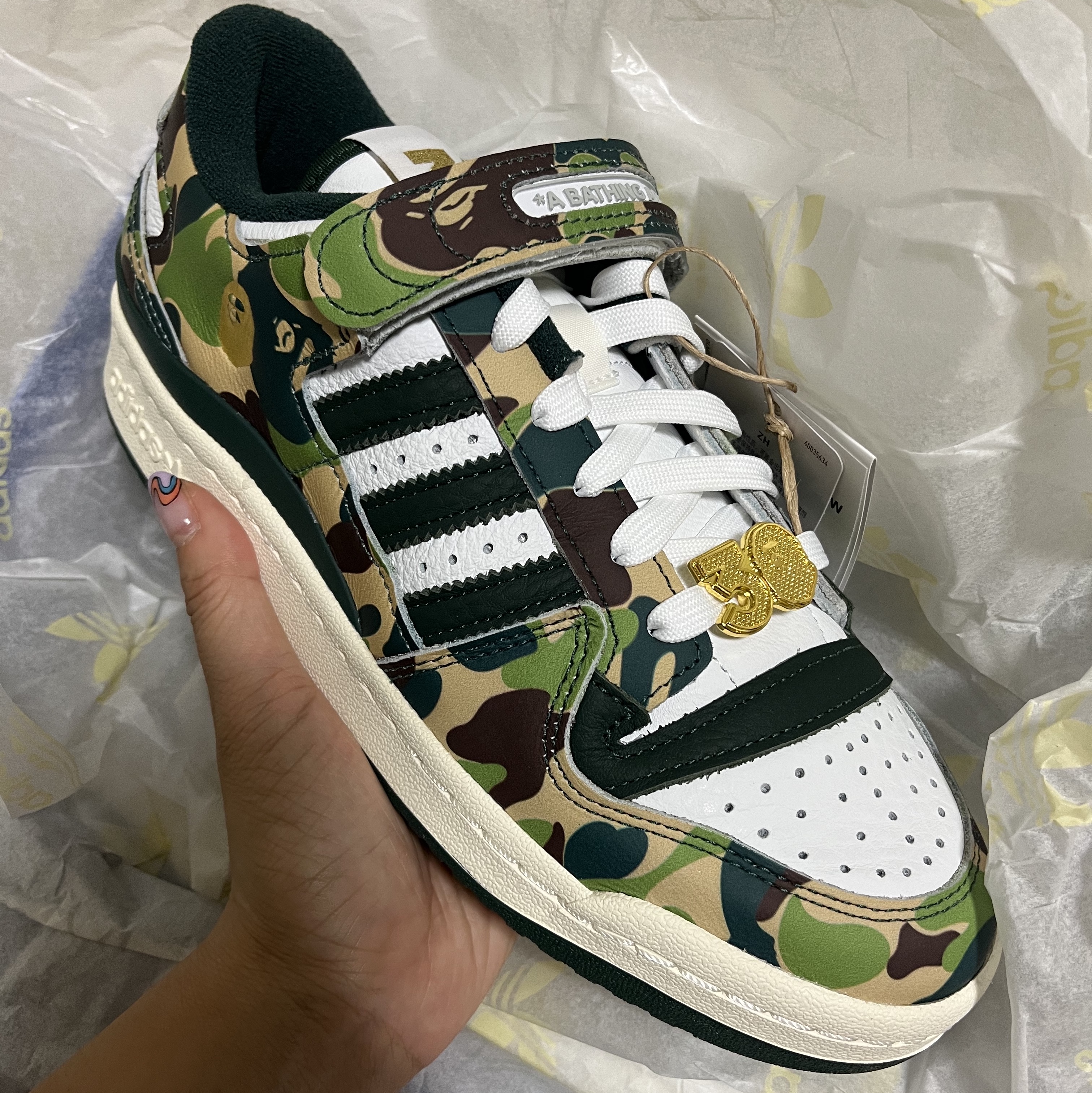 Adidas x BAPE Forum 84 Low Green Camo 착용 스타일 - 2