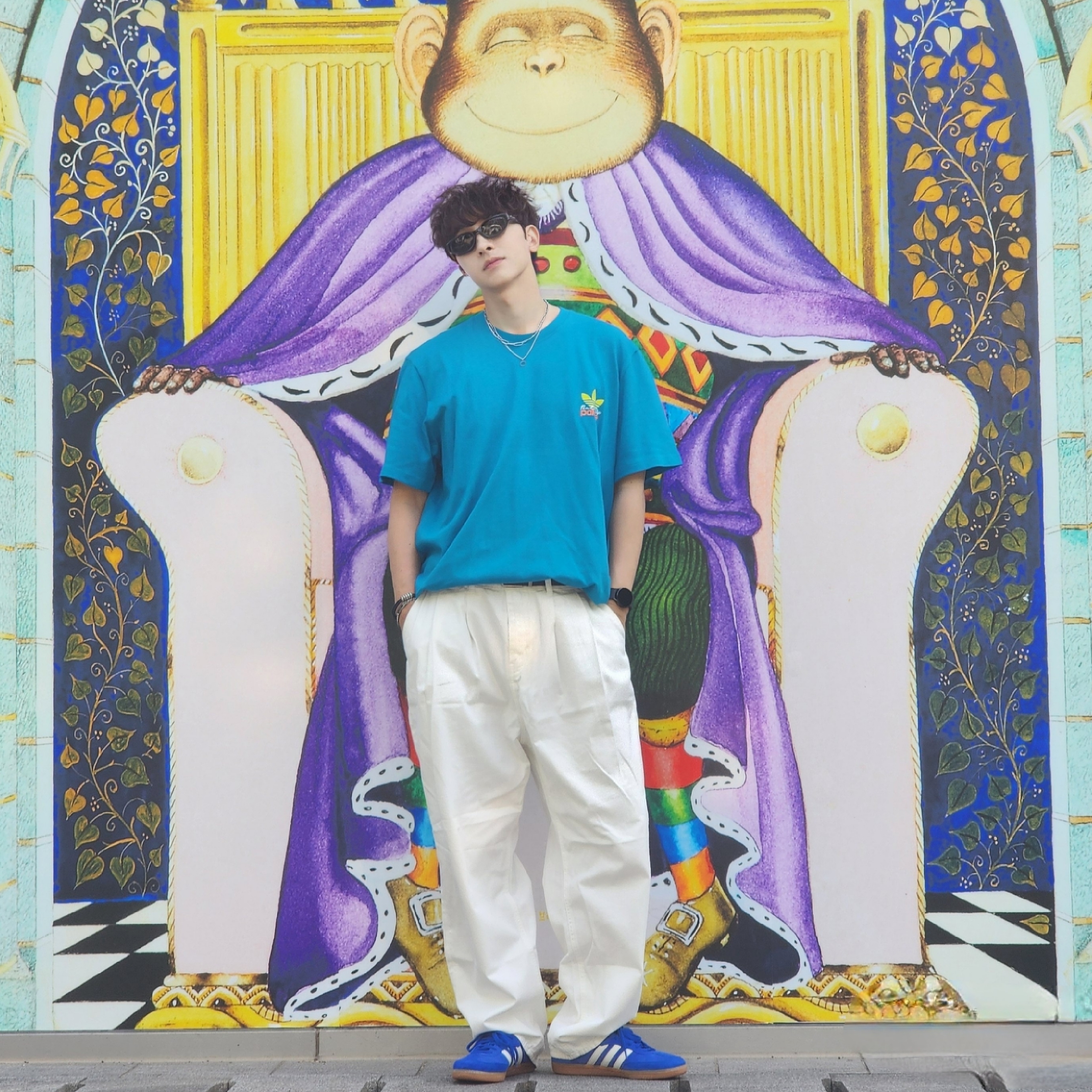 Palace x Adidas Nature T-Shirt Mystery Petrol - 22SS, Adidas Samba OG Royal Blue 착용 스타일 - 2