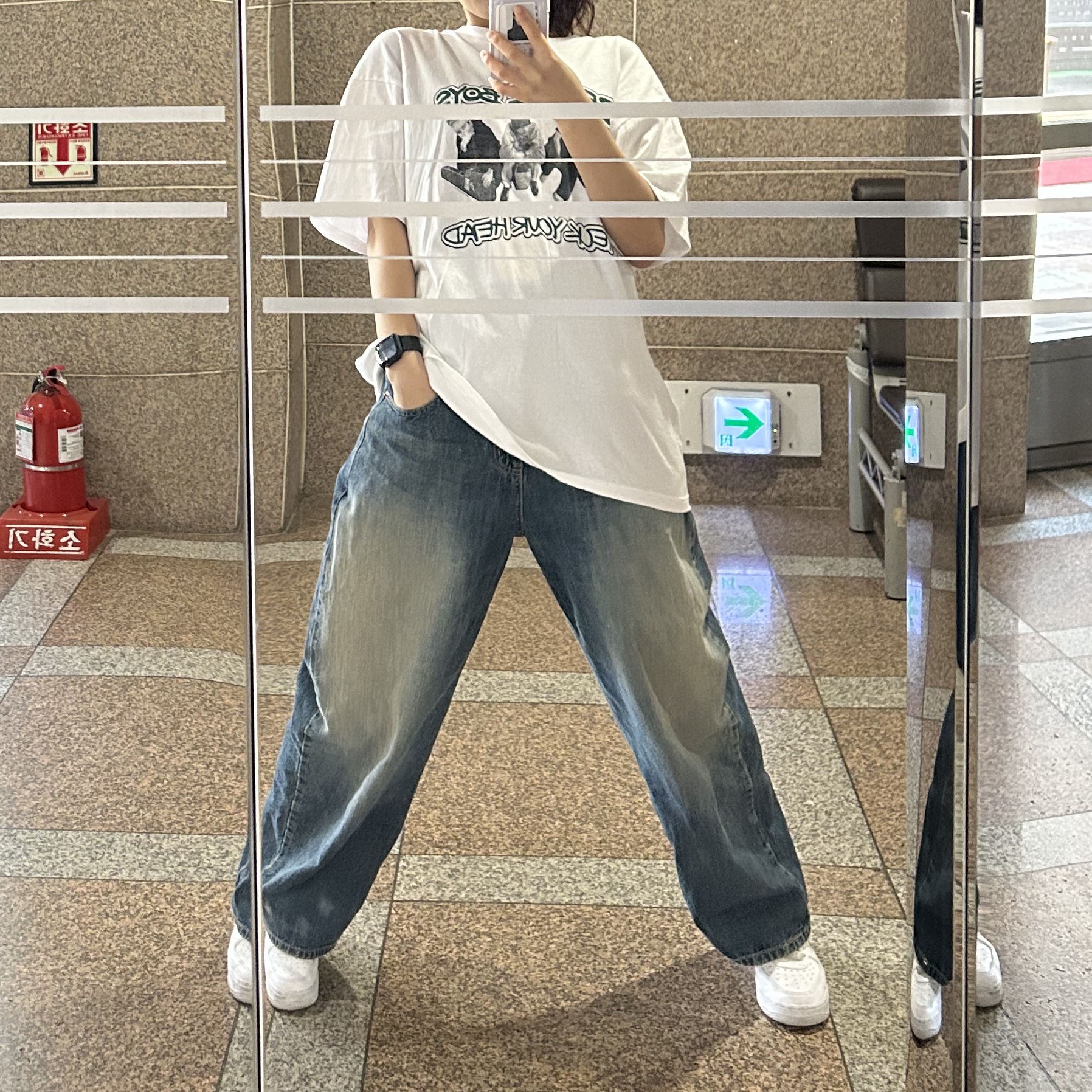 (W) Nike Air Force 1 '07 Low White 착용 스타일
