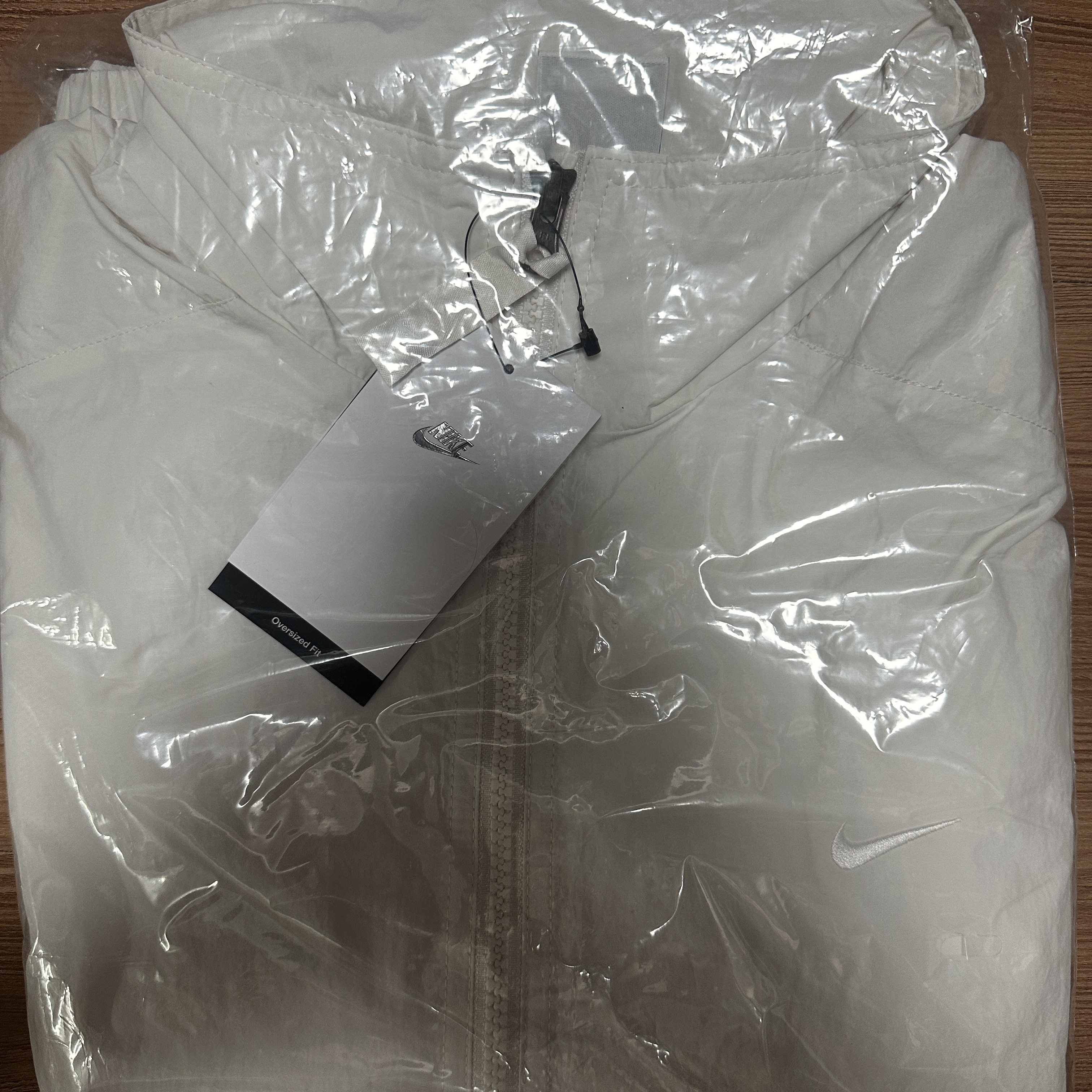 Nike NRG Solo Swoosh Woven Track Jacket Phantom White - Asia 착용 스타일