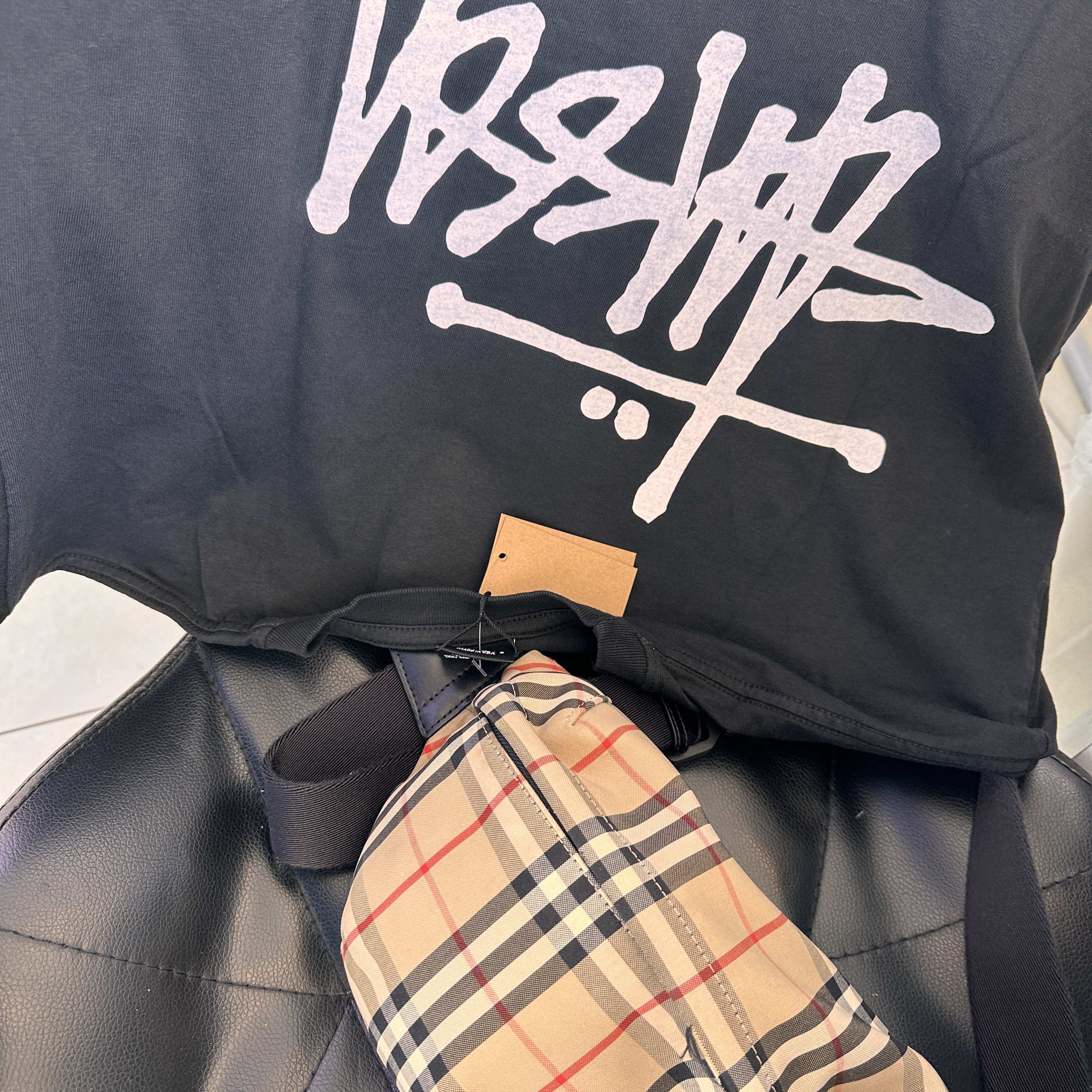 Stussy Basic Stussy Pigment Dyed T-Shirt Black 2022 착용 스타일 - 2