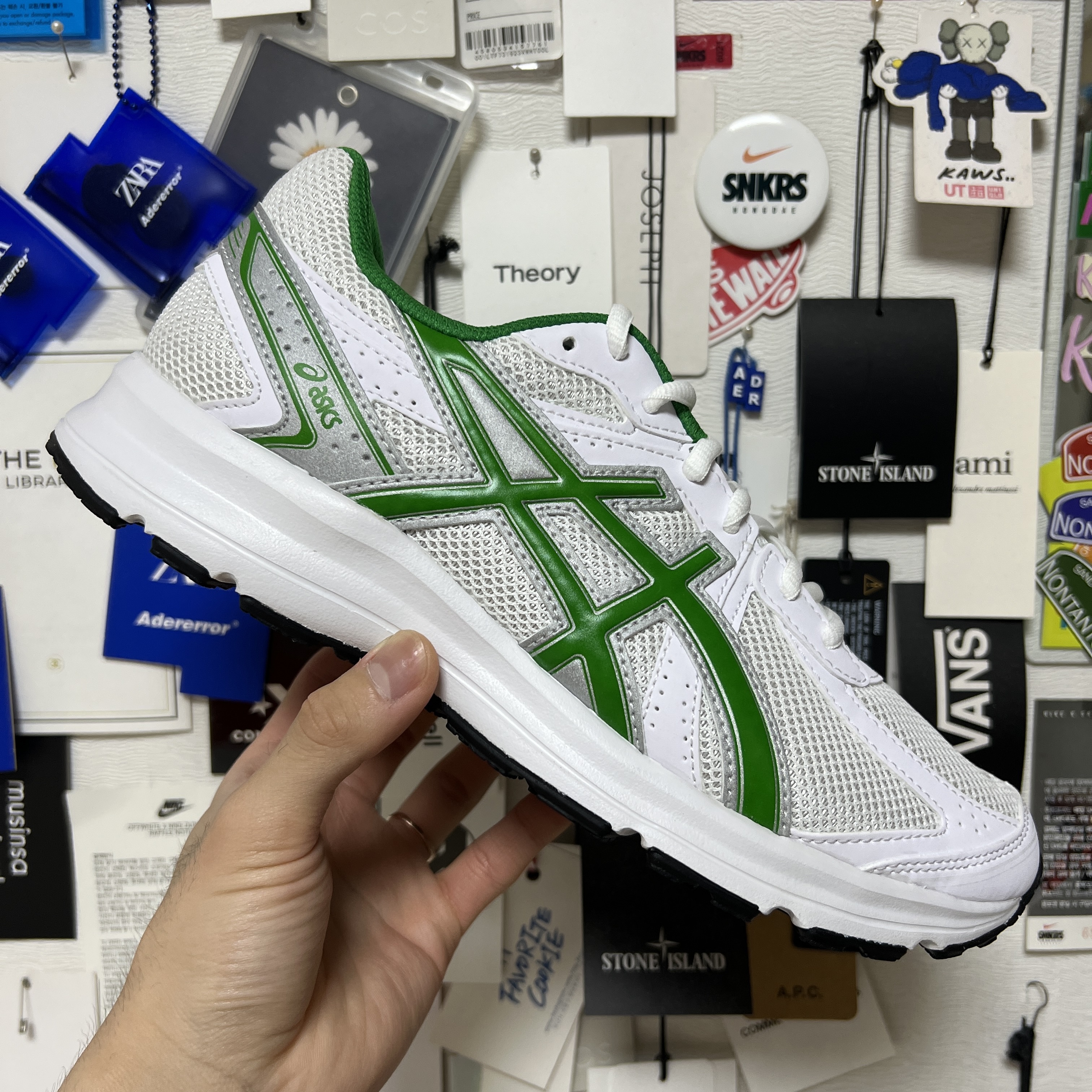 Asics Jog 100 S White Green - 2E Wide 착용 스타일