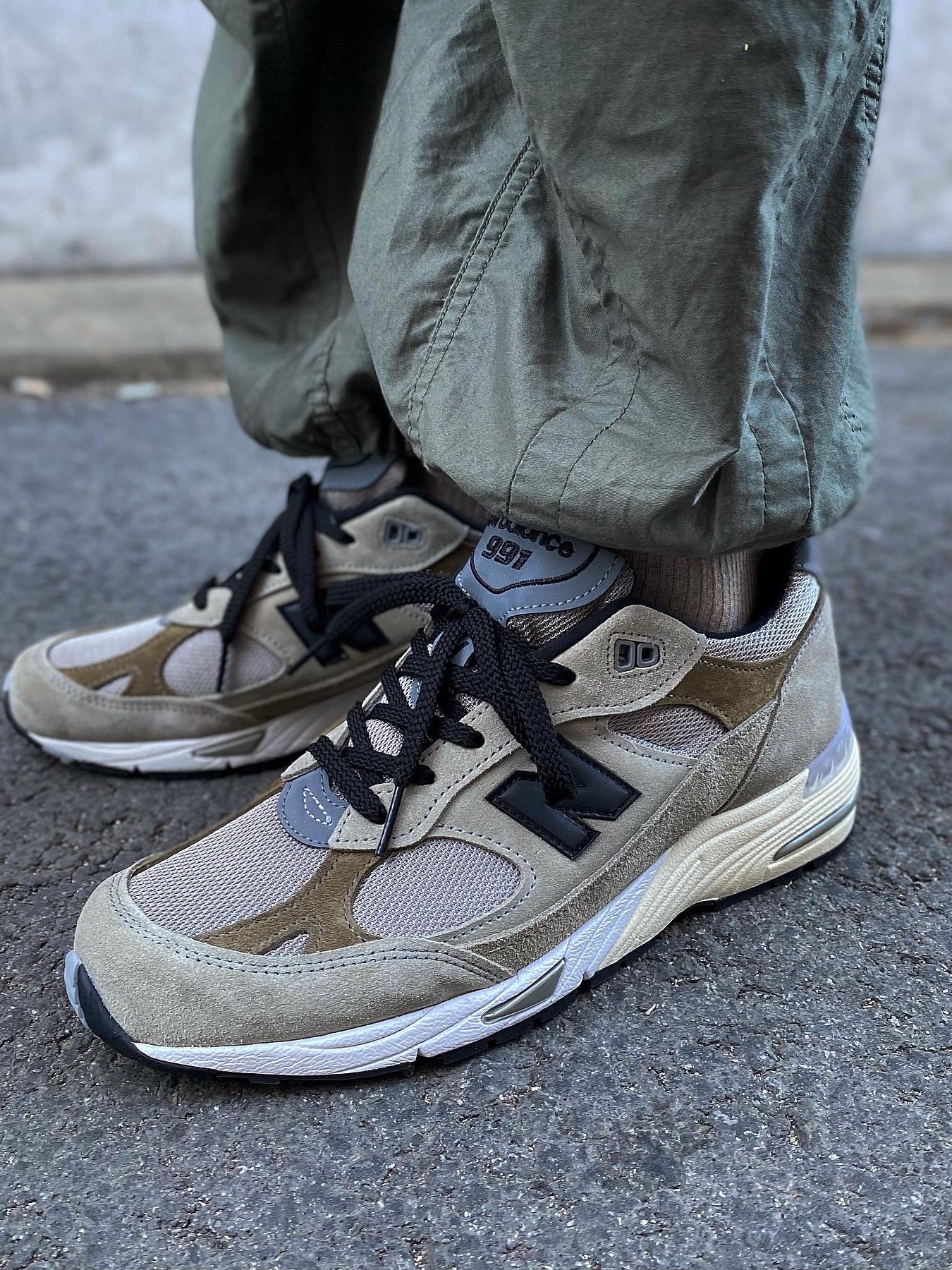New Balance x JJJJound 991 Made in UK Grey 착용 스타일 - 4