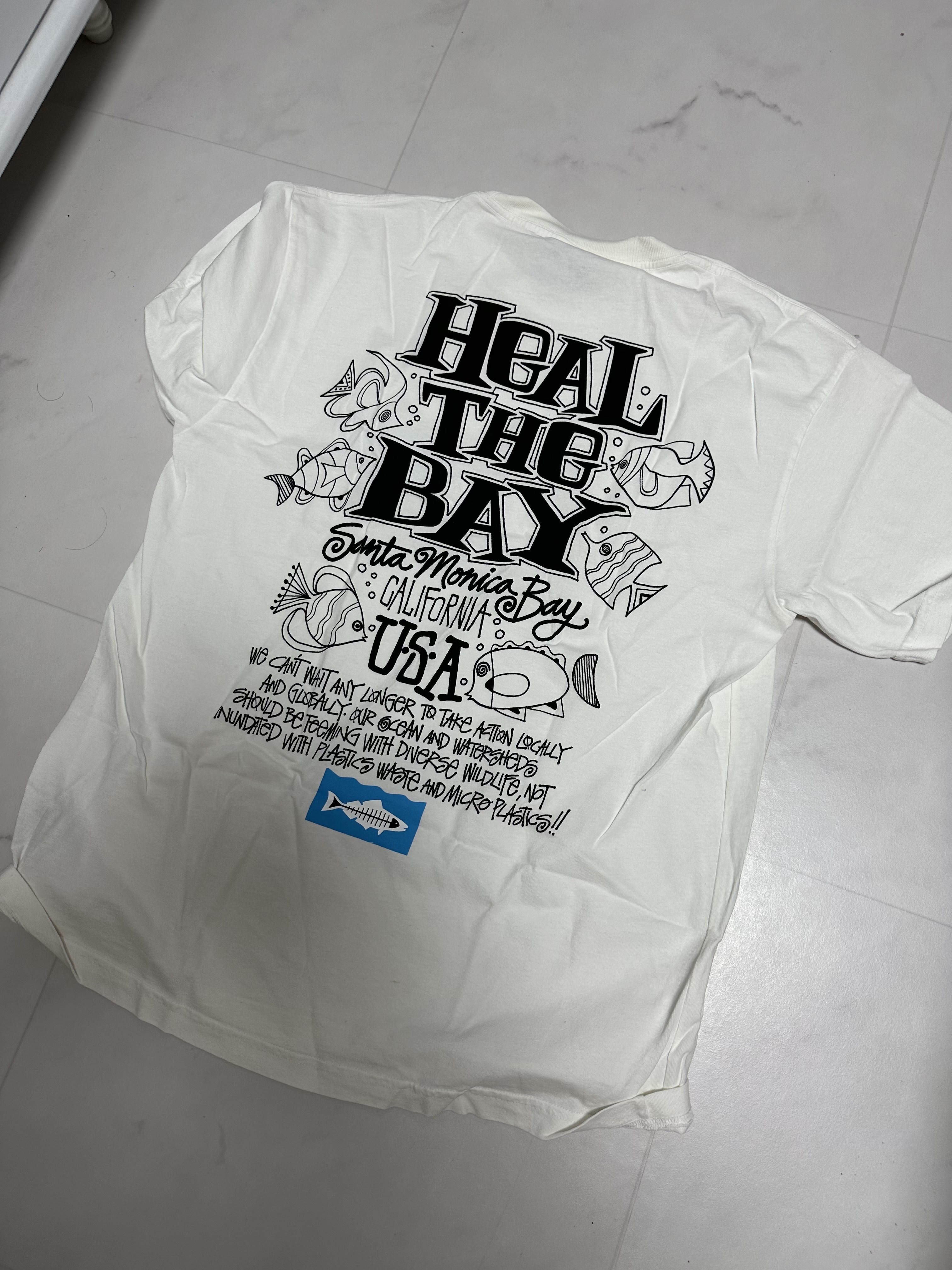 Stussy x Heal The Bay Ocean Pigment Dyed T-Shirt Natural 착용 스타일 - 1