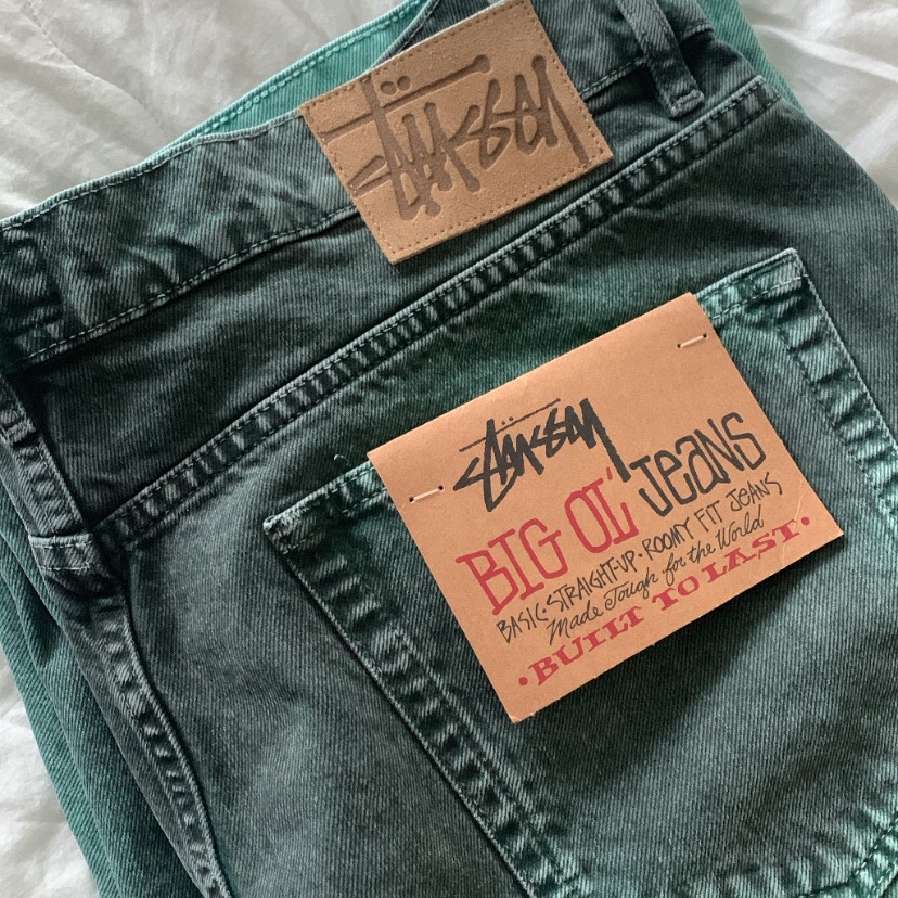 Stussy Spray Dye Big OL' Jeans Black 착용 스타일
