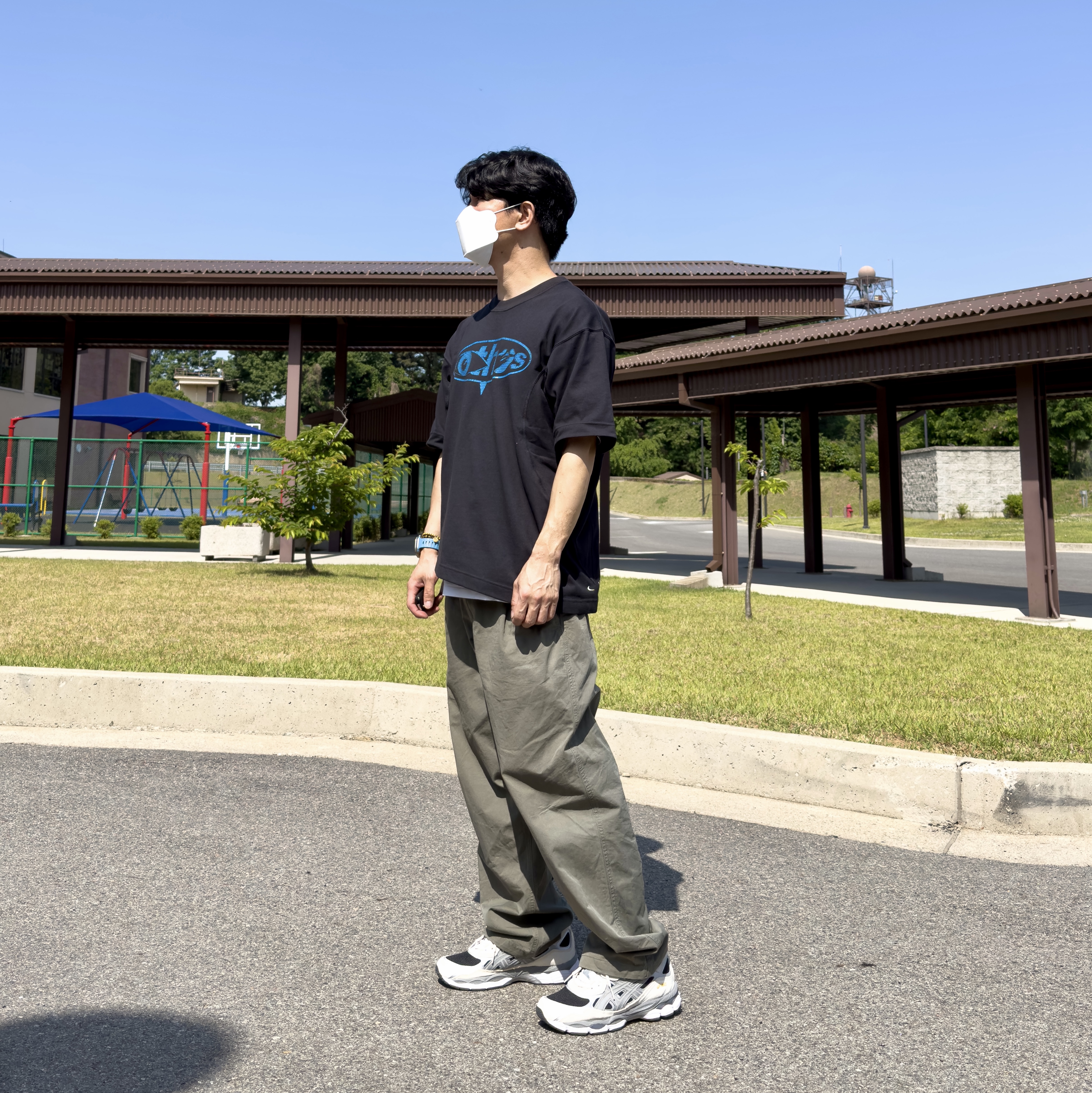 Nike x Off-White NRG T-Shirt Black - Asia, Asics Gel-NYC Black Clay Grey 착용 스타일 - 2