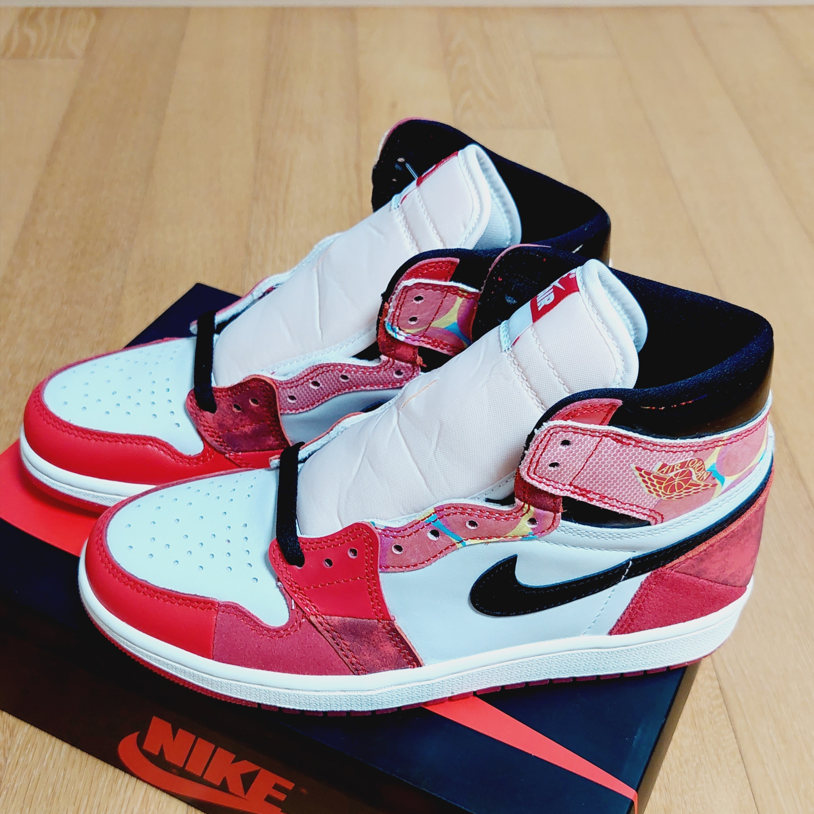 Jordan 1 Retro High Spider-Man Next Chapter 착용 스타일 - 1