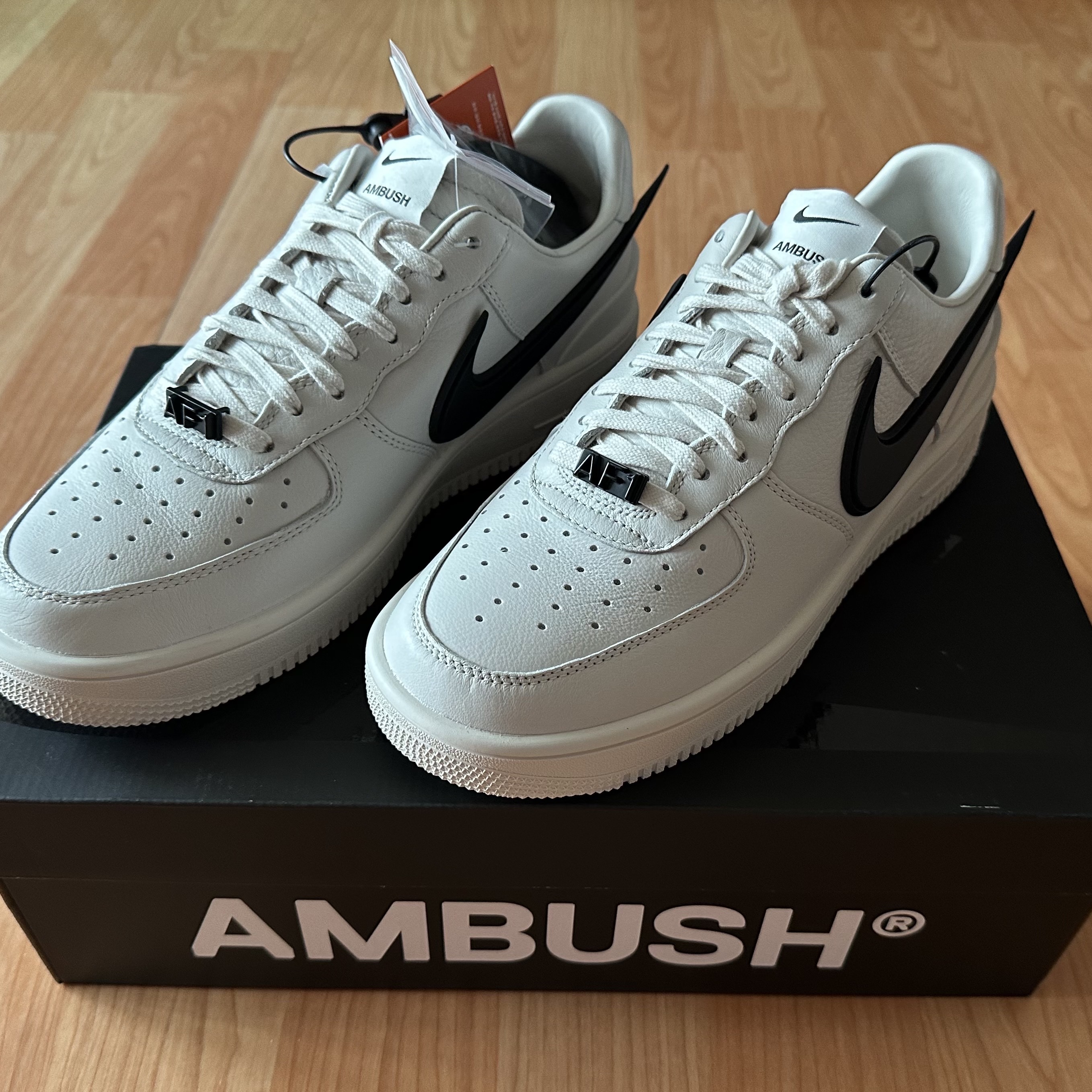 Nike x Ambush Air Force 1 Low SP Phantom 착용 스타일