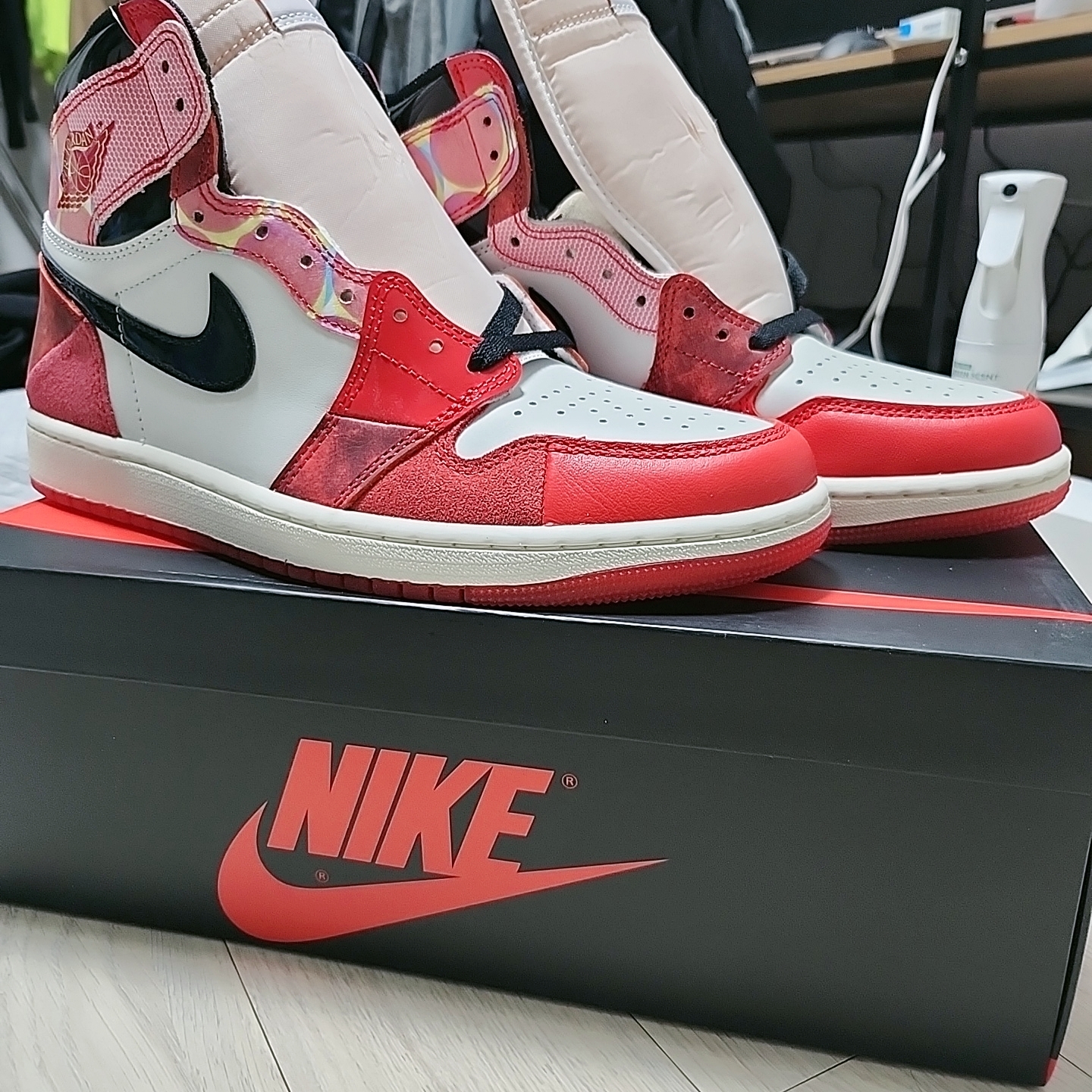 Jordan 1 Retro High Spider-Man Next Chapter 착용 스타일
