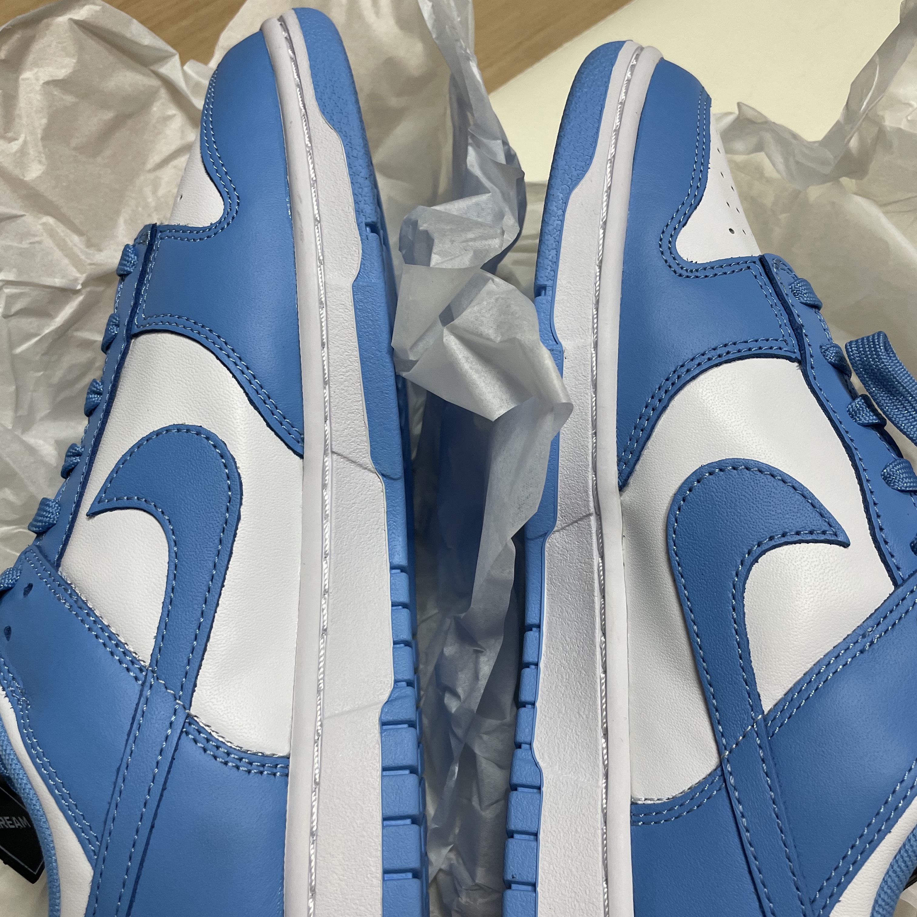 Nike Dunk Low Retro University Blue 착용 스타일