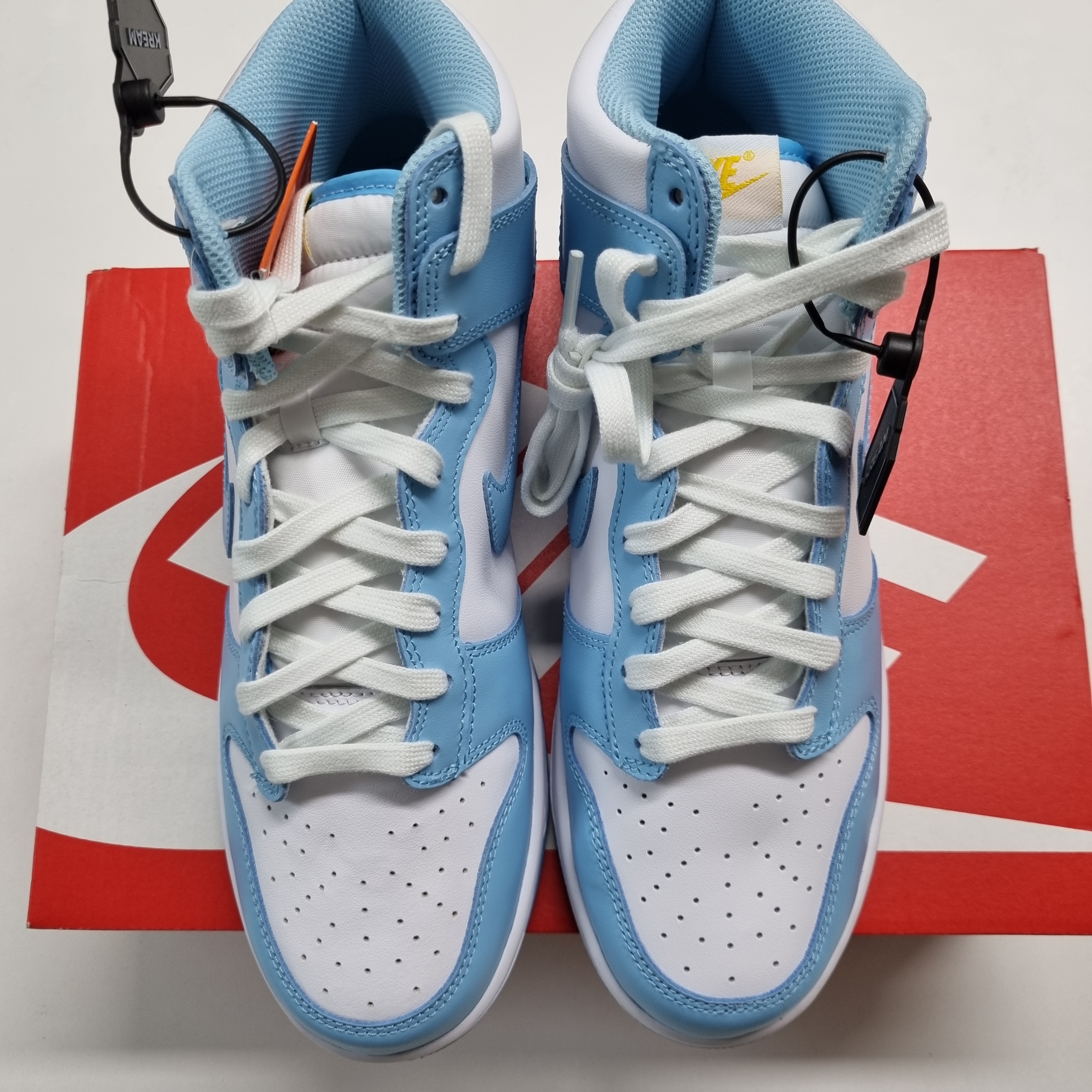 Nike Dunk High Retro Blue Chill 착용 스타일 - 3