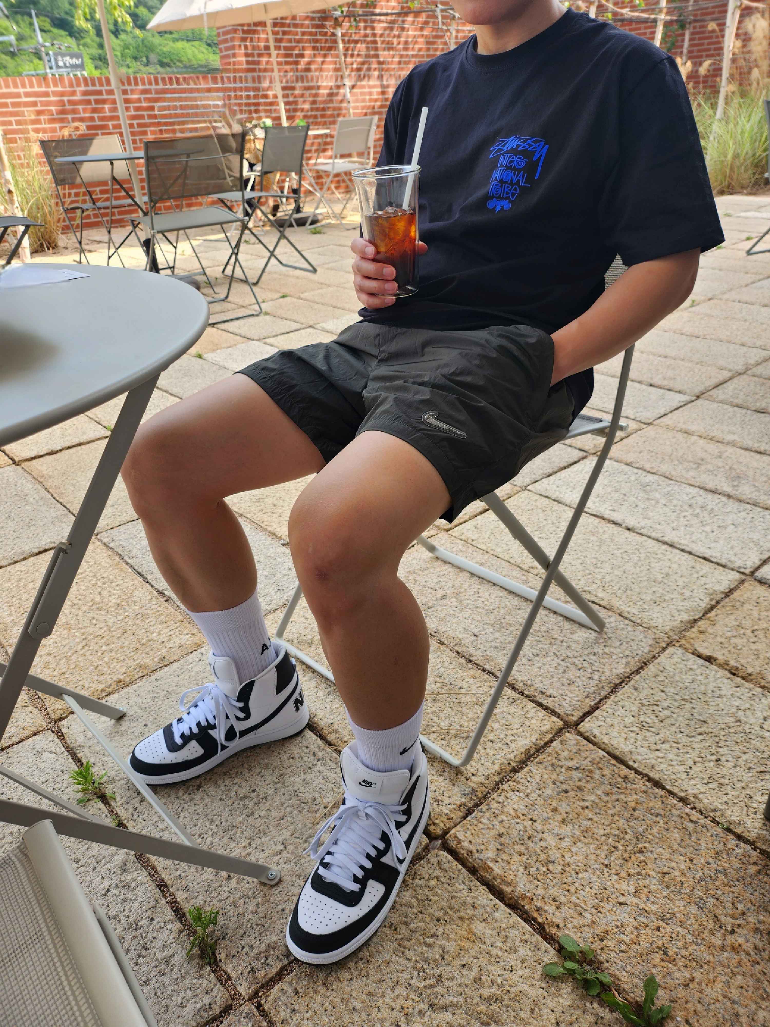 Nike x Comme des Garcons Homme Plus Terminator High Black, Stussy Tribe Stack T-Shirt Black 착용 스타일 - 1