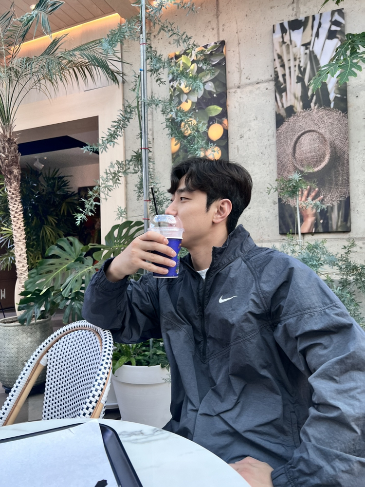 KREAM 프로필 이미지