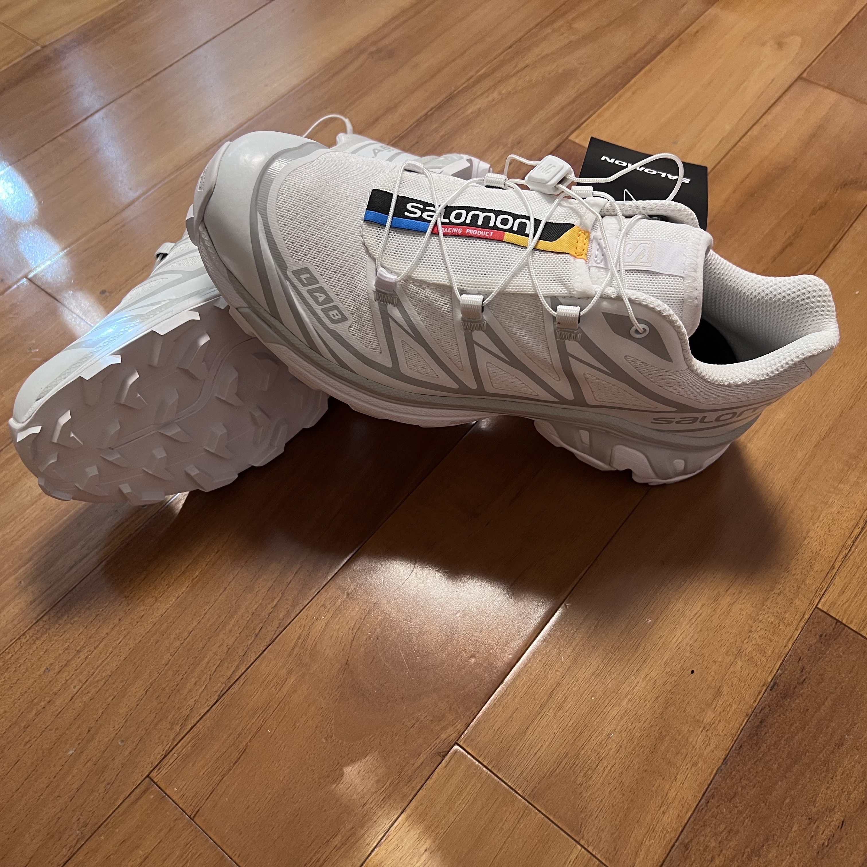 Salomon XT-6 ADV White 착용 스타일